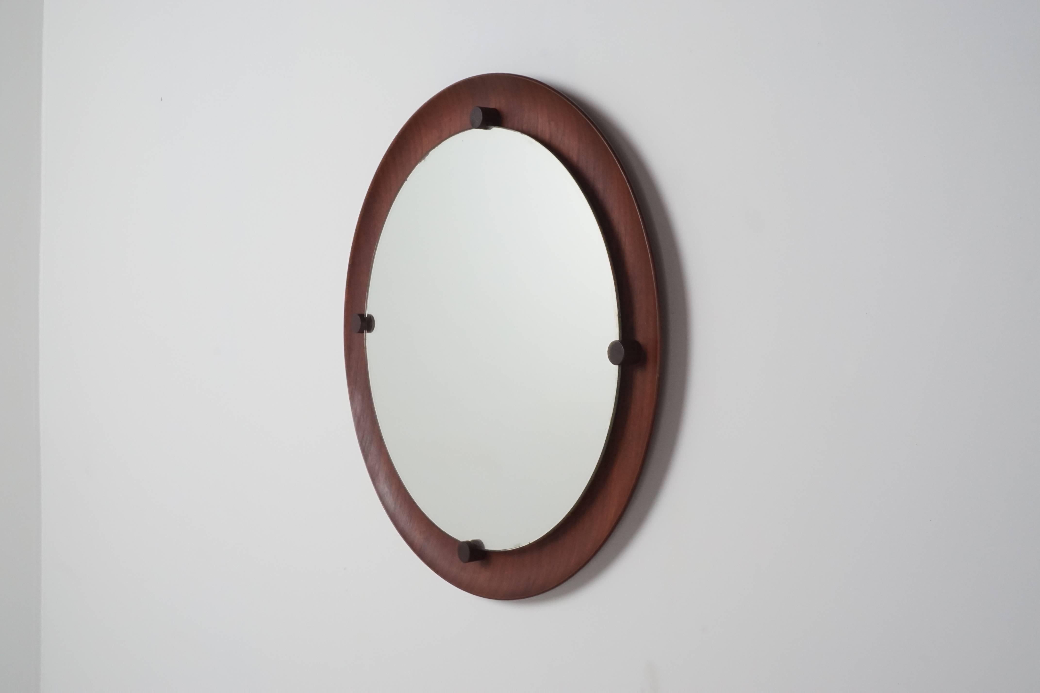 Beautiful Italian concave mahogany mirror frame with floating mirror.
Sold separately but would look beautiful as a pair.
 