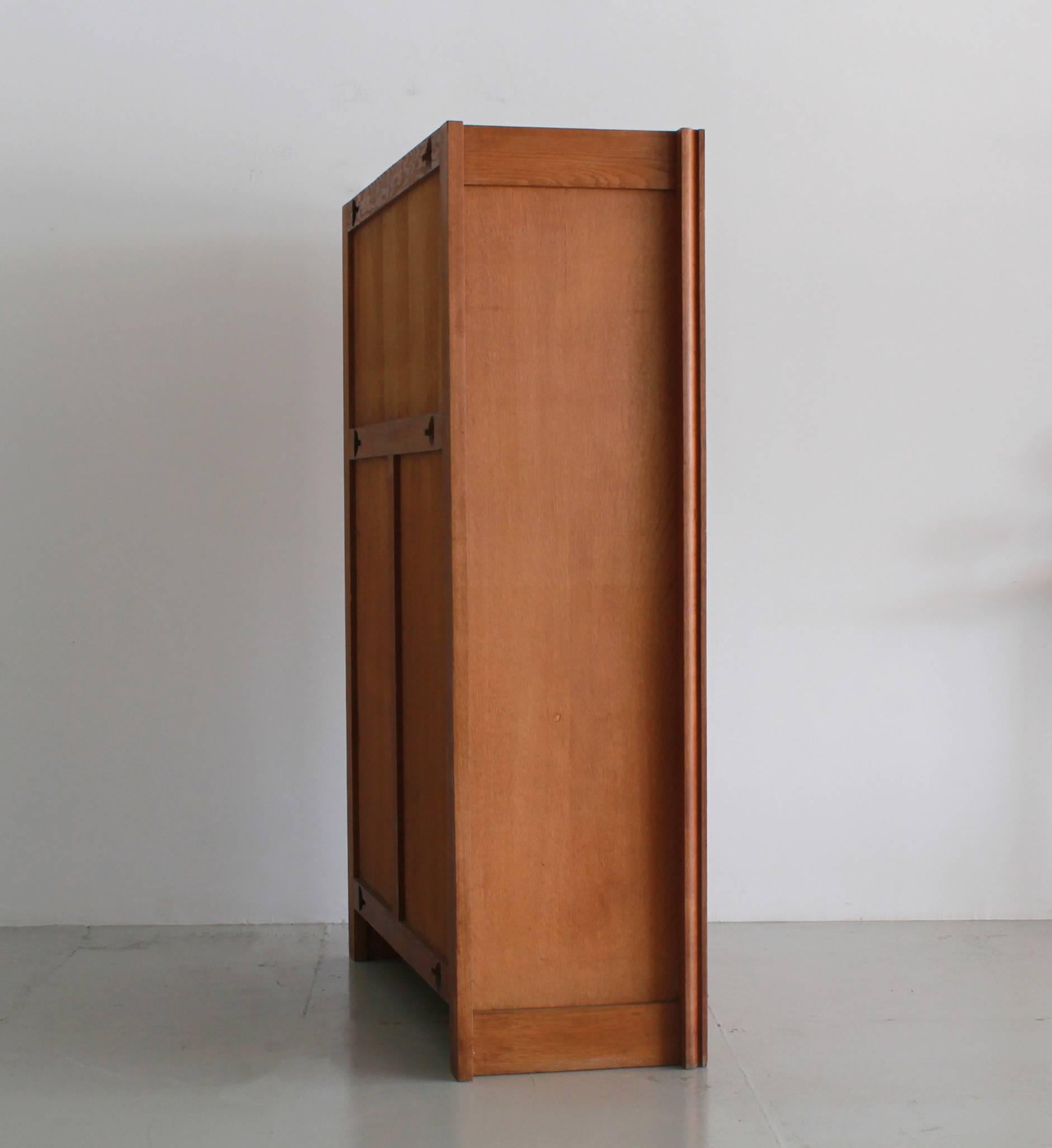 French Guillerme et Chambron Open Shelf Cabinet