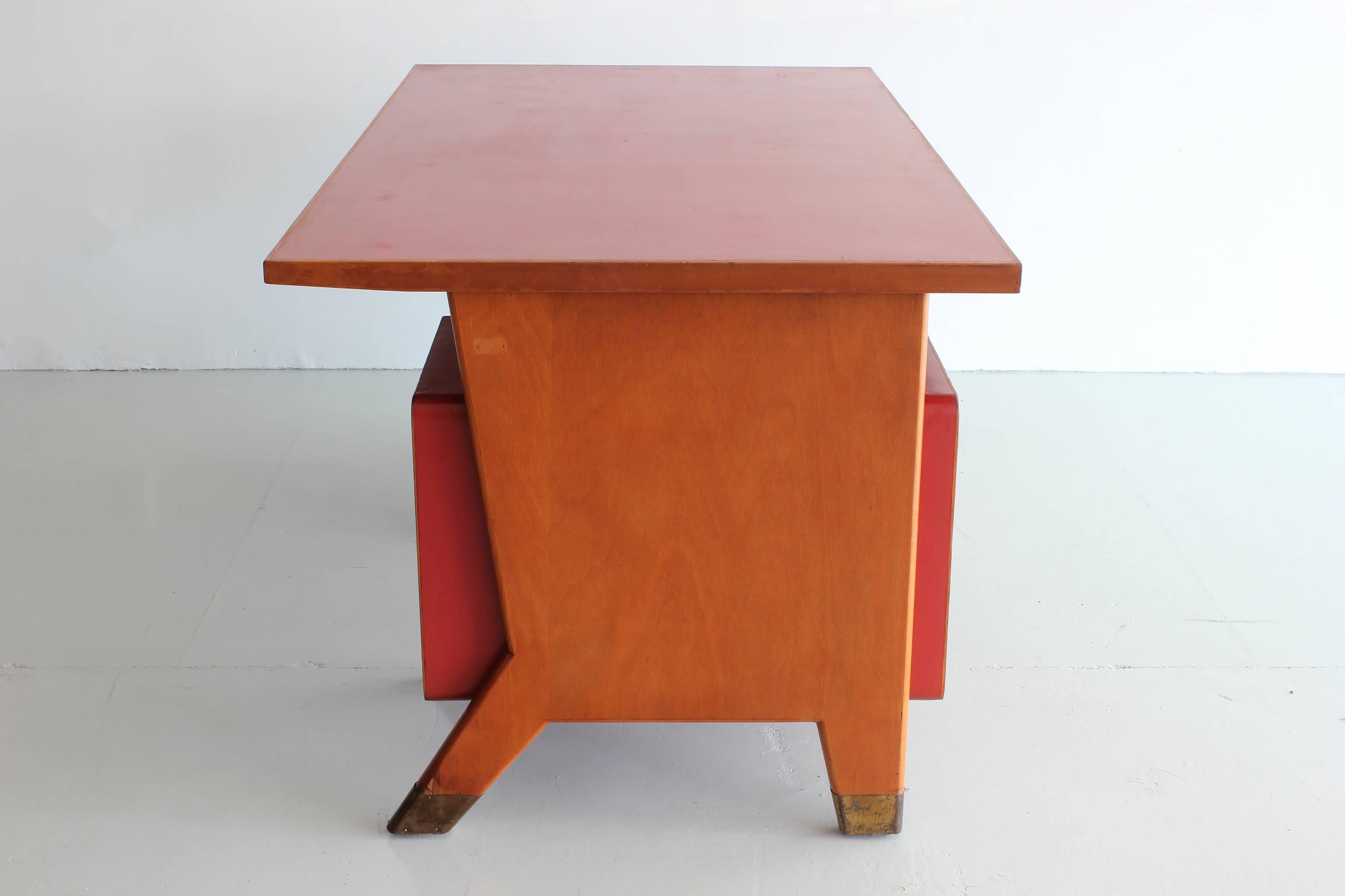 Gio Ponti Administrative Desk, Italy, 1949 In Good Condition In Beverly Hills, CA