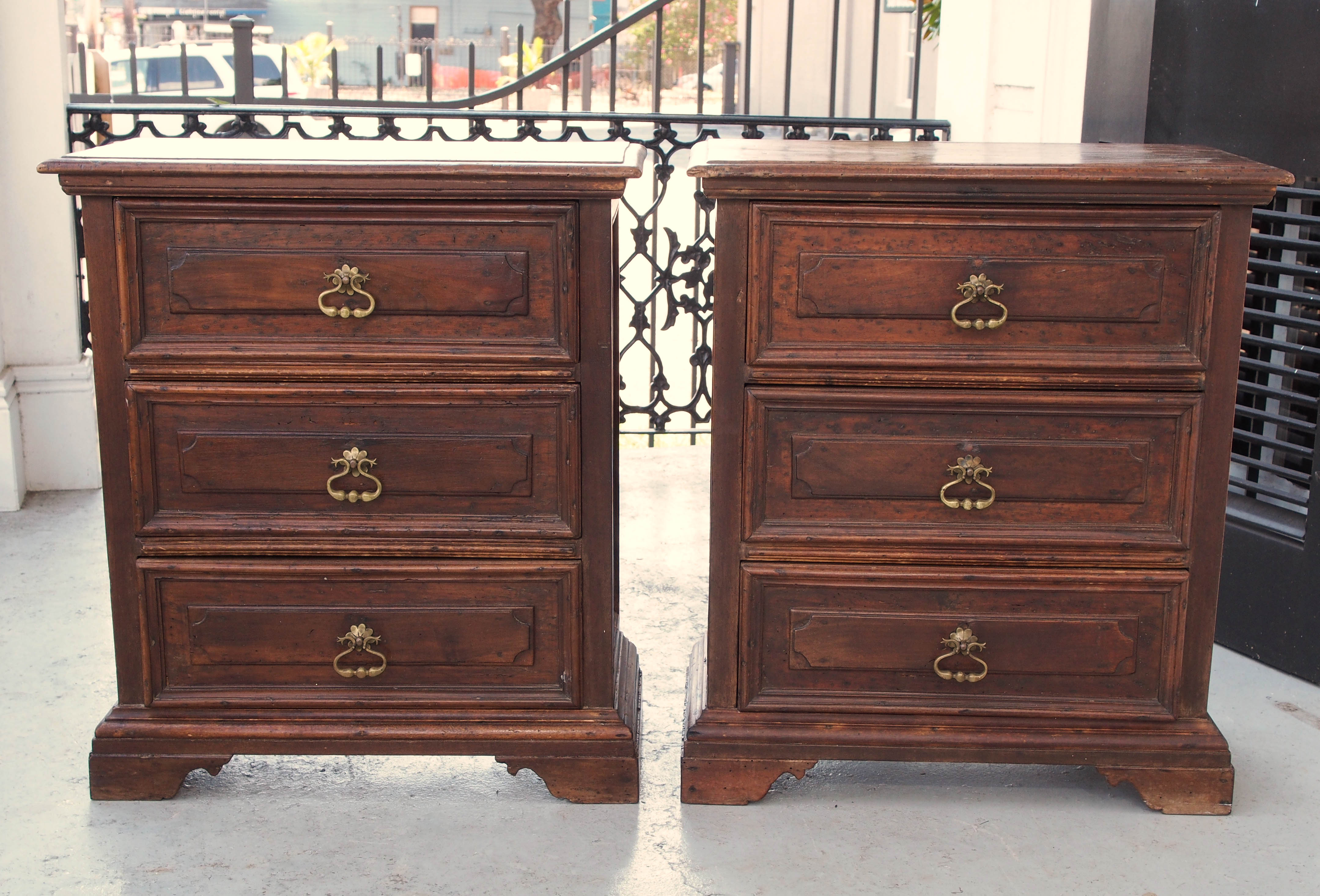 Pair of 19th Century Italian Walnut Three-Drawer Commodini