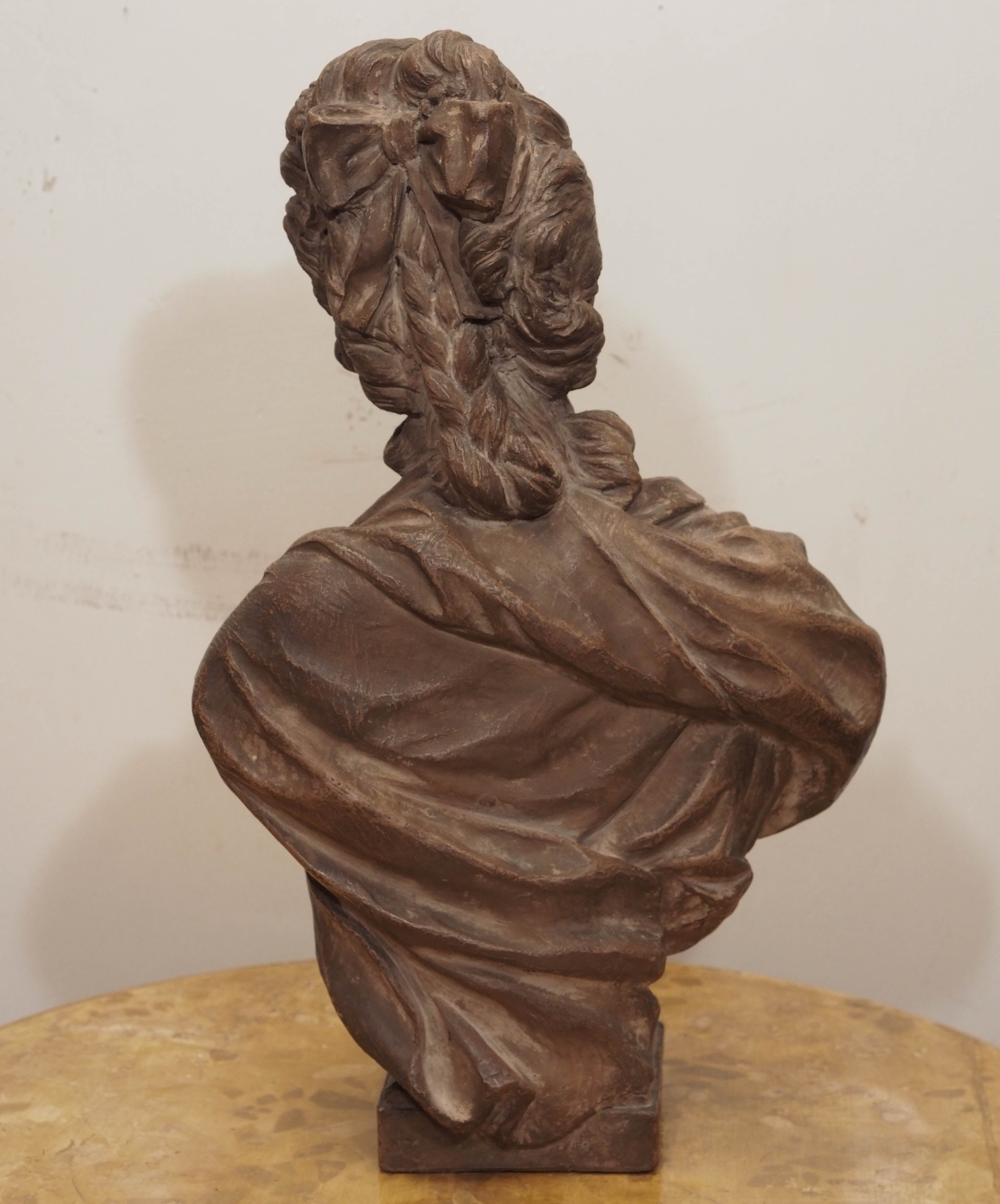 Bust of French Noble Woman For Sale 1