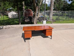 1990s Vintage 'Relay' Desk by Geoff Hollington for Herman Miller