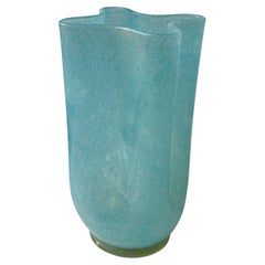 Vase Barovier en verre de Murano rare, parsemé de paillettes dorées.