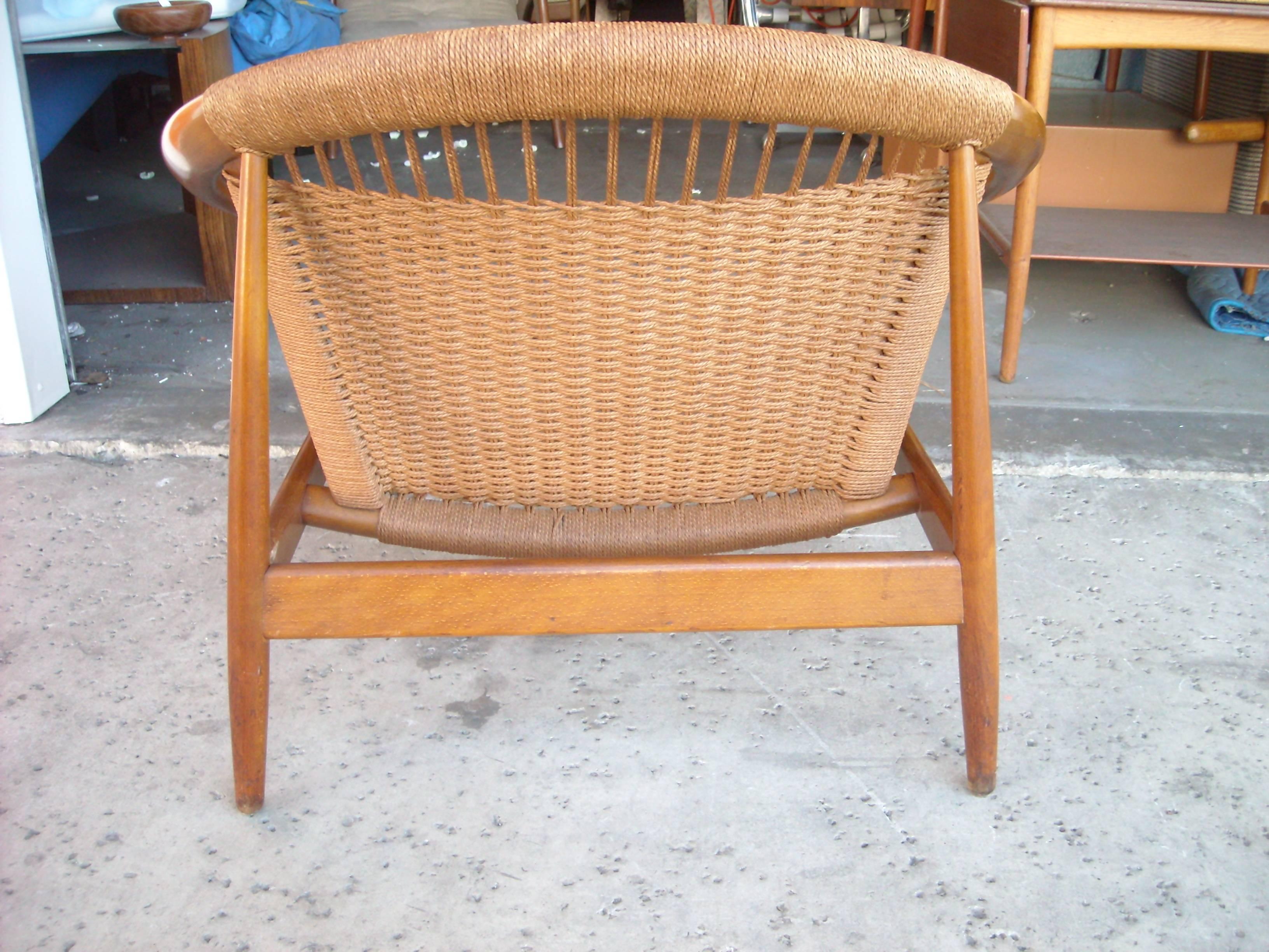 Very nice modern chair by Illum Wikkelso, traces of red ink stamp, in the bottom.