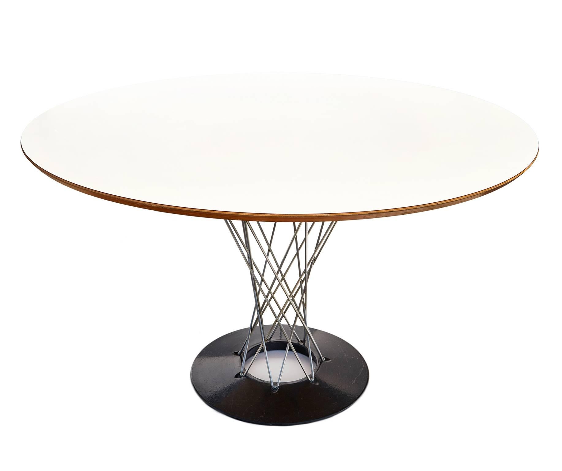 A rather well-preserved example of Noguchi's Classic modernist table, which retains a Knoll label dating the piece to the early 1960s -- only a few years after 1957, when the Cyclone was first offered by the innovative company. This is the