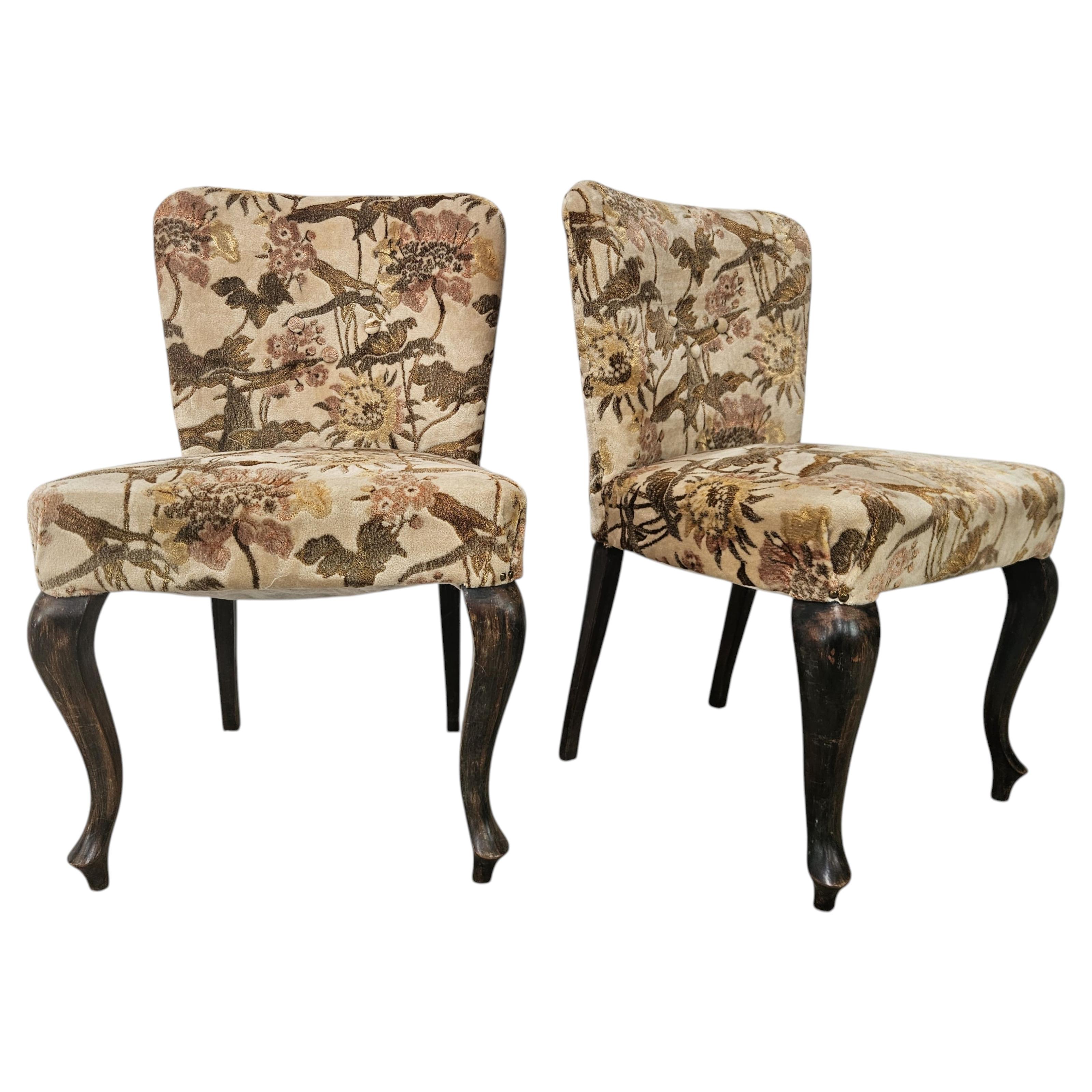 Vintage Slipper Chairs in Walnut with Floral Upholstery, Italy, 1960 For Sale
