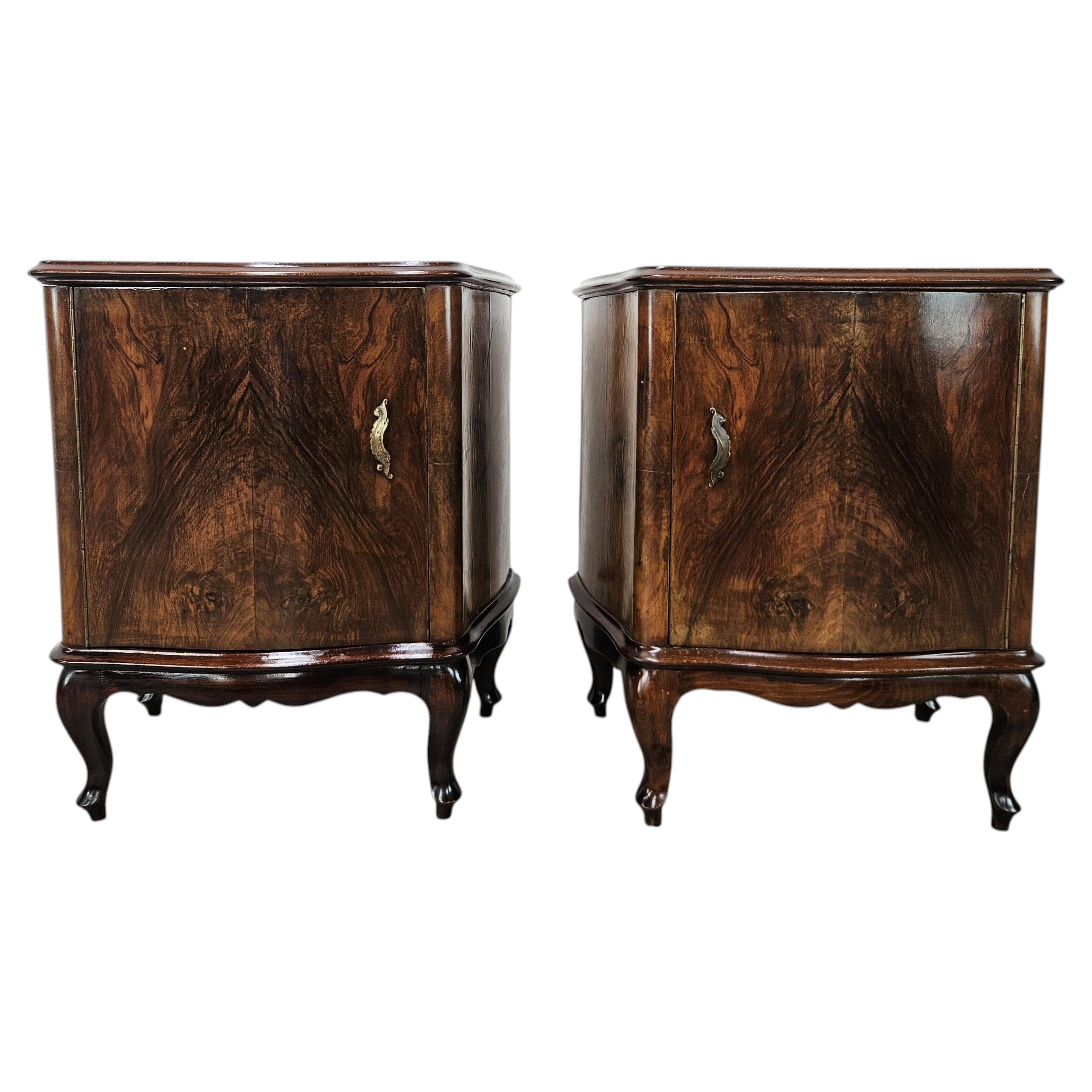Chippendale Nightstands, Walnut Burl, Handcrafted, 1940s, Italy, Pair