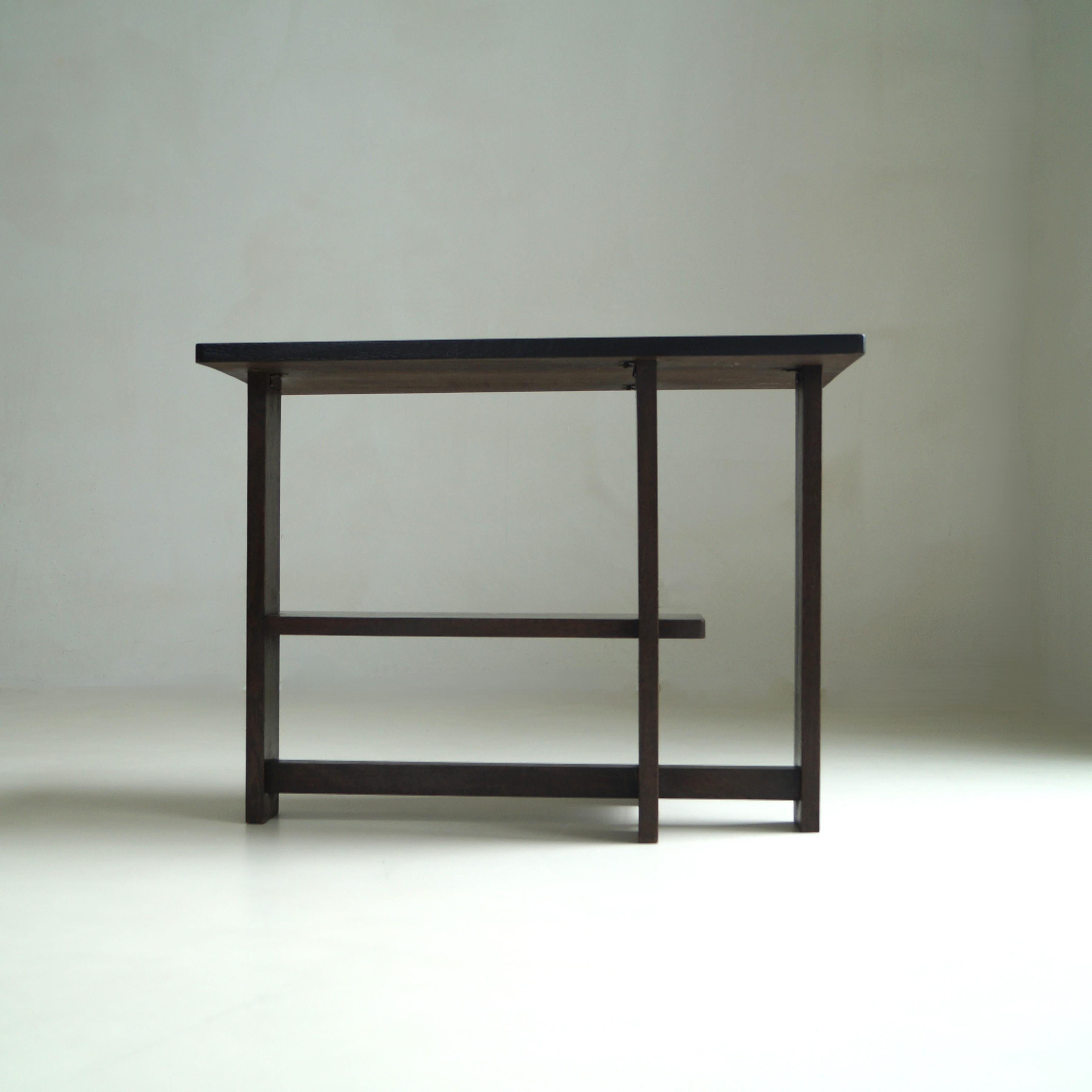 Dutch Art Deco modernist console table, The Hague School, 1920s In Good Condition For Sale In EVERDINGEN, NL