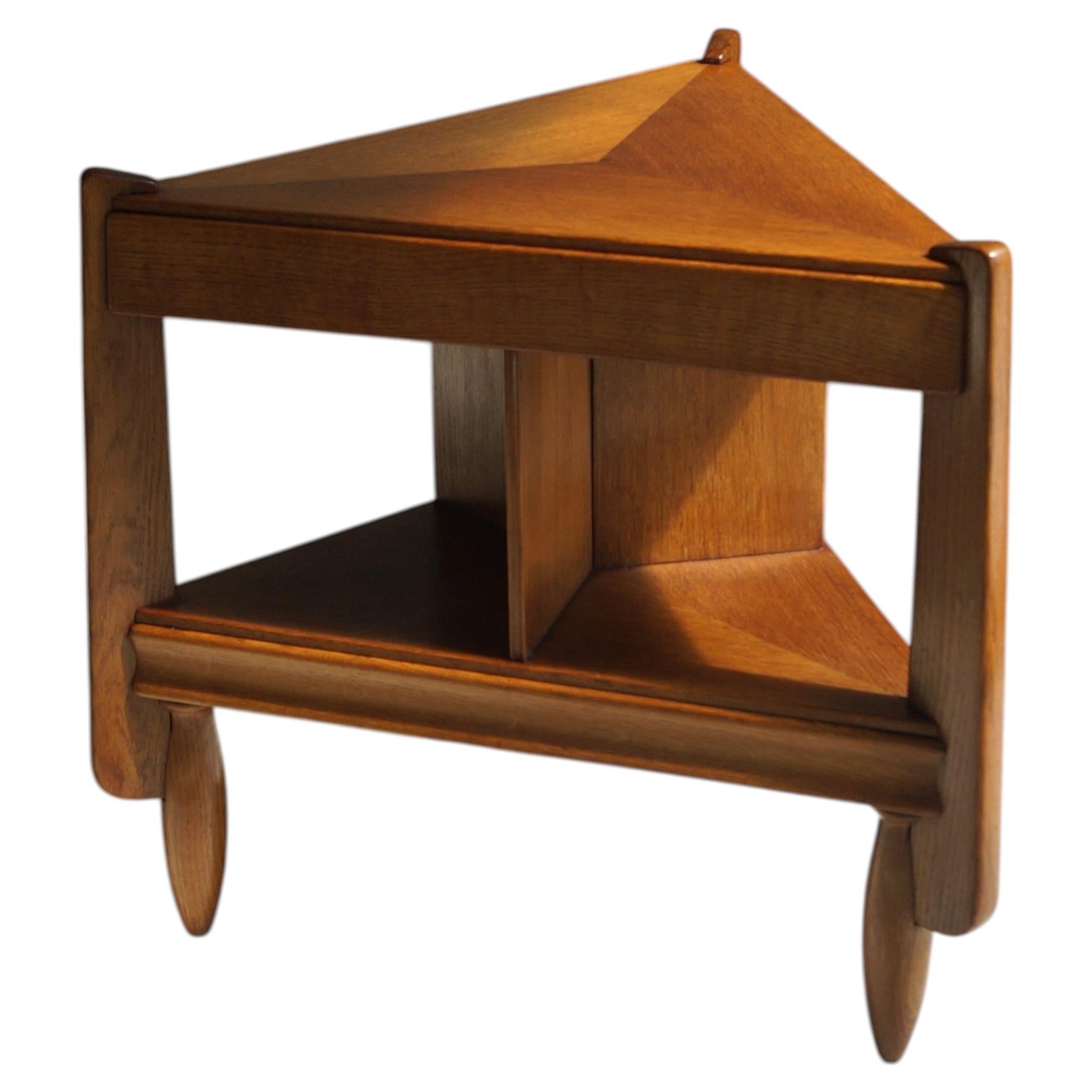 What is the difference between a console and a sofa table?
