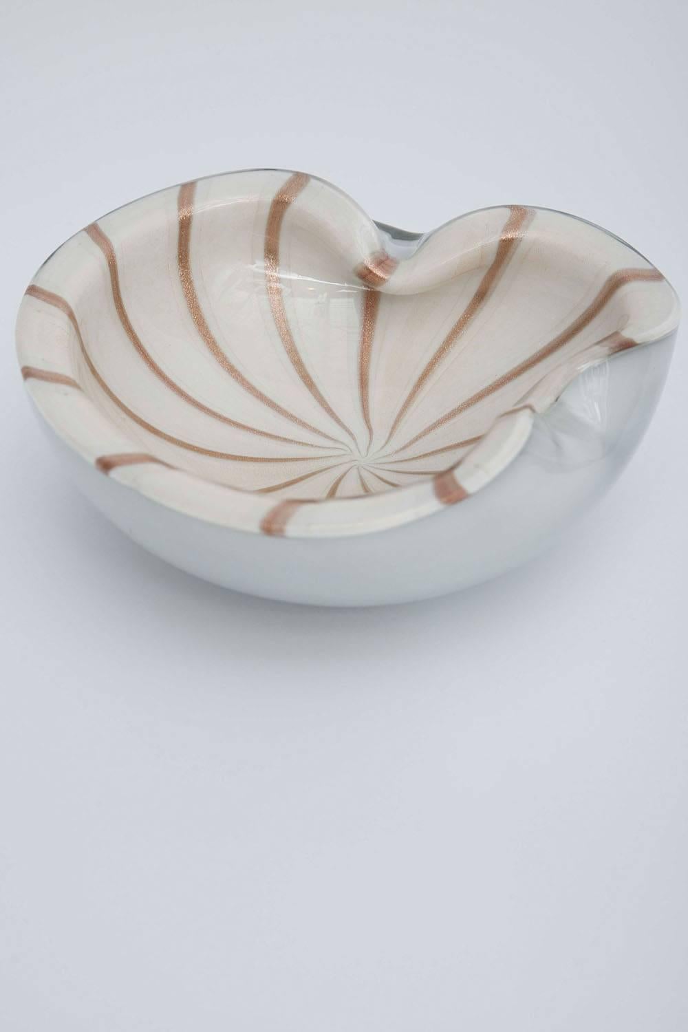 Mid-Century Modern Barbini Murano Glass Bowl