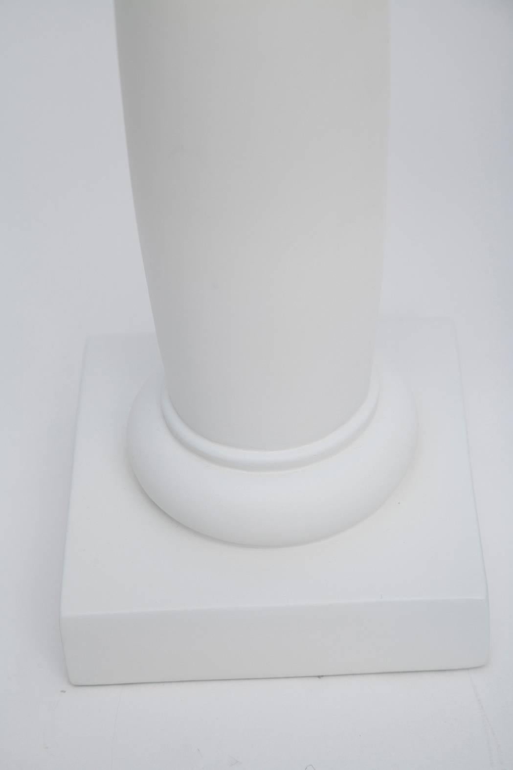 Pair of Sirmos Plaster Dove Lamps In Excellent Condition In North Miami, FL
