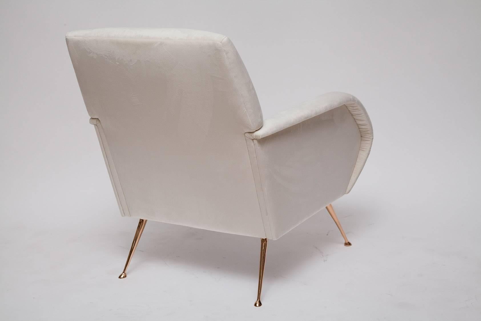Mid-Century Modern Les propres chaises Roma de Stripe sont faites sur mesure en vente