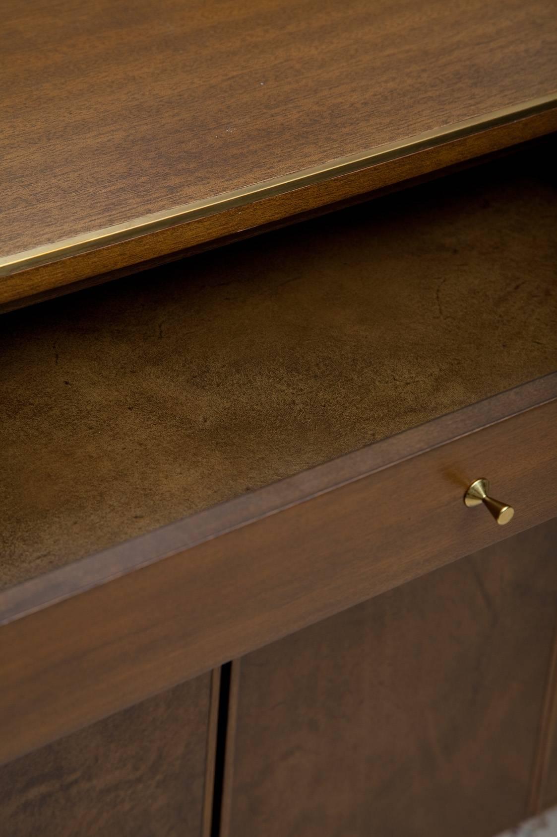 Brass Fully Restored Irwin Collection Mahogany and Leather Credenza by Paul McCobb 