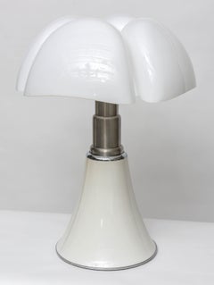 Vintage "Pipistrello" Table Lamp by Gae Aulenti