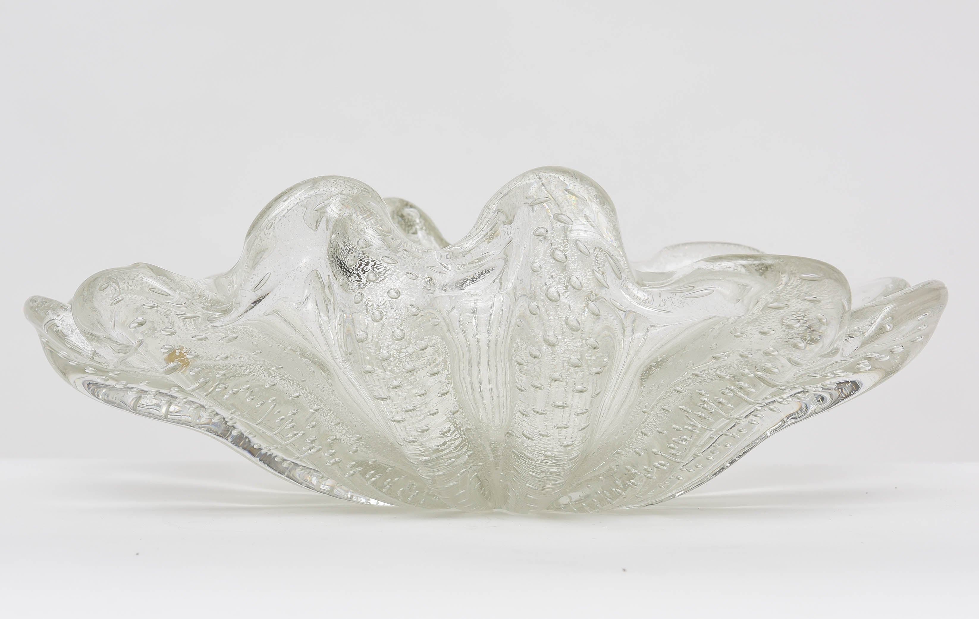 Large Murano Glass Centerpiece Bowl by Ercole Barovier In Excellent Condition In North Miami, FL