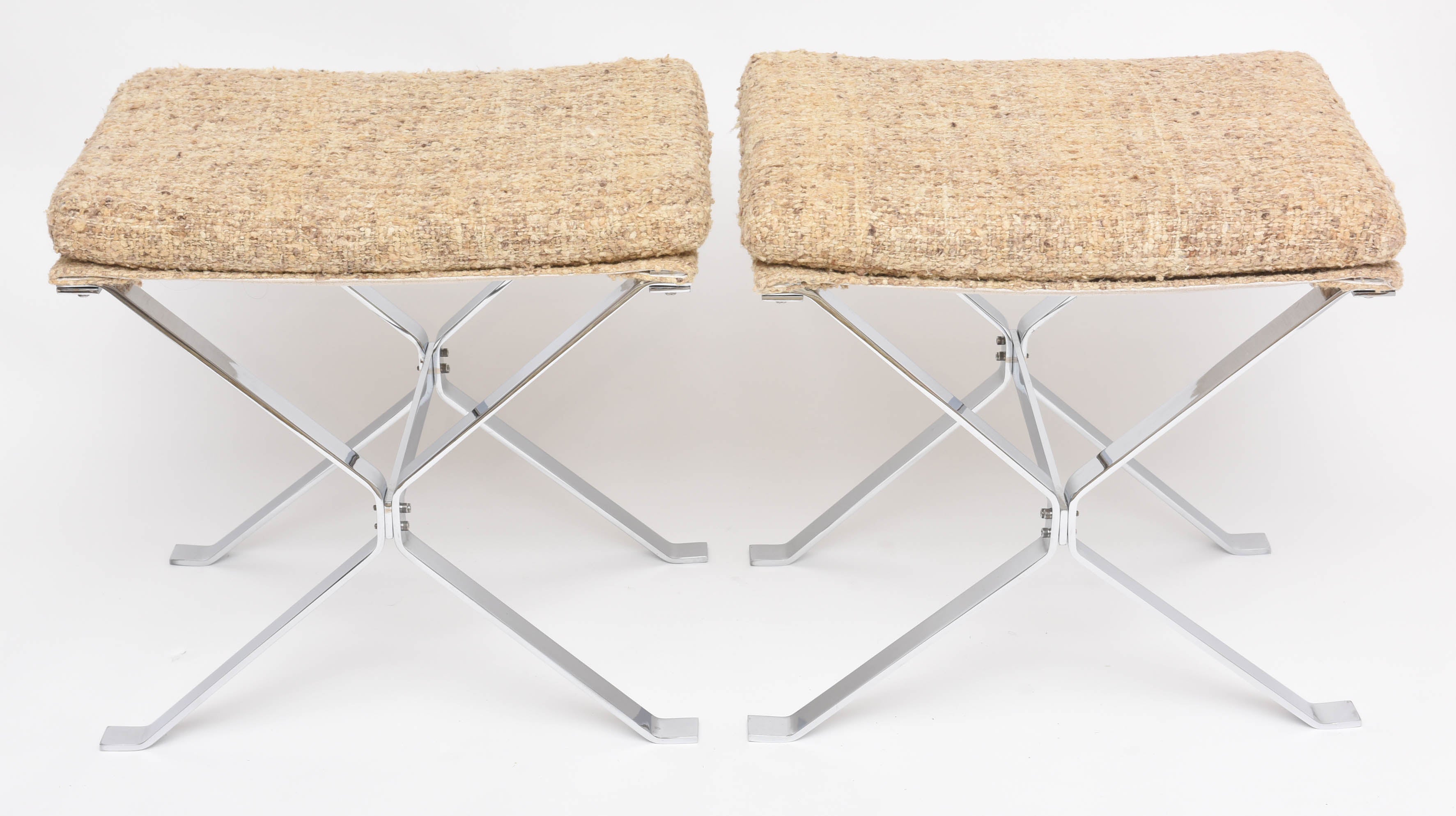 Rare pair of nickeled steel and raw silk ottomans by Alessandro Albrizzi, 1960s.
