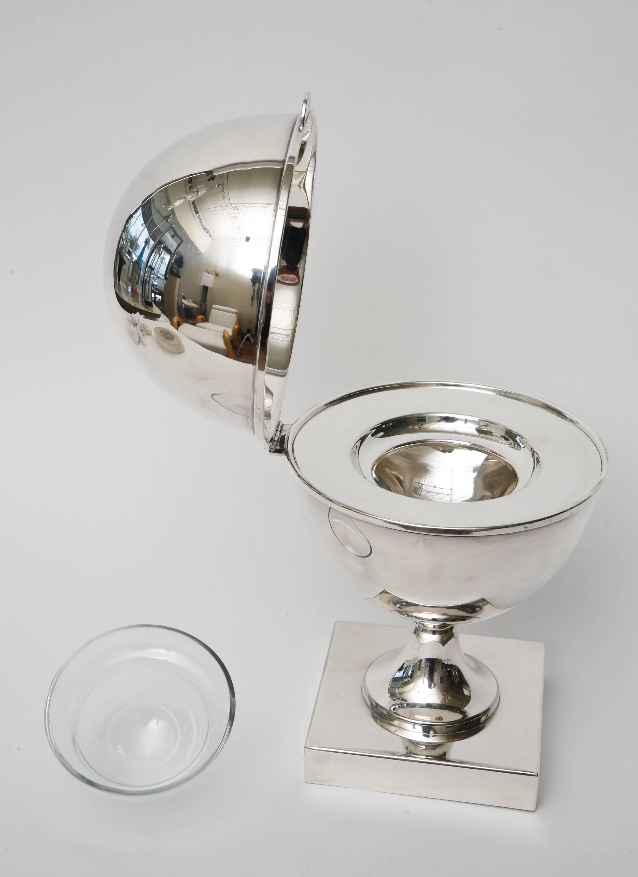 Ovoid Silver Plate Sculptural Caviar Bowl/ Serving Dish or Caviar Stand /SALE In Excellent Condition In North Miami, FL