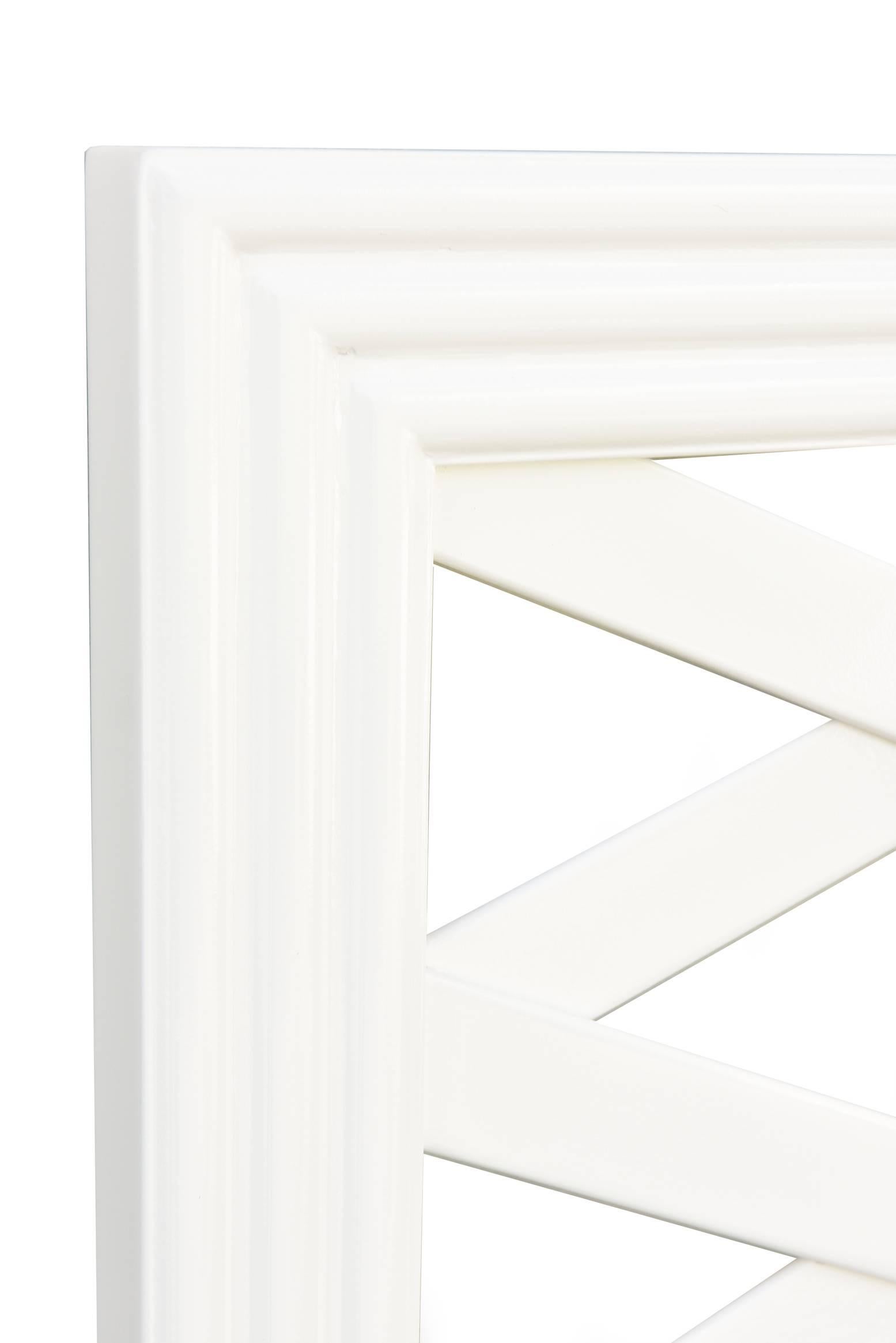 Mid-Century moderno Testiera King in legno laccato bianco in stile metà secolo moderno di Paul Frankl in vendita