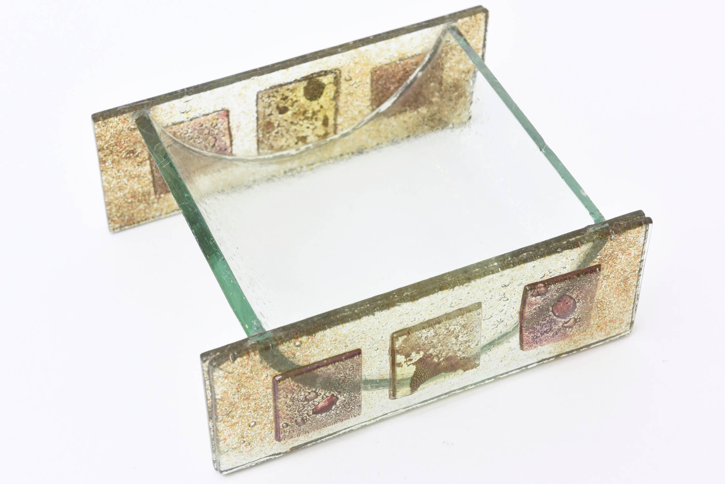 Fused Glass Higgins Style Sculptural Two Part Box Vintage In Good Condition In North Miami, FL