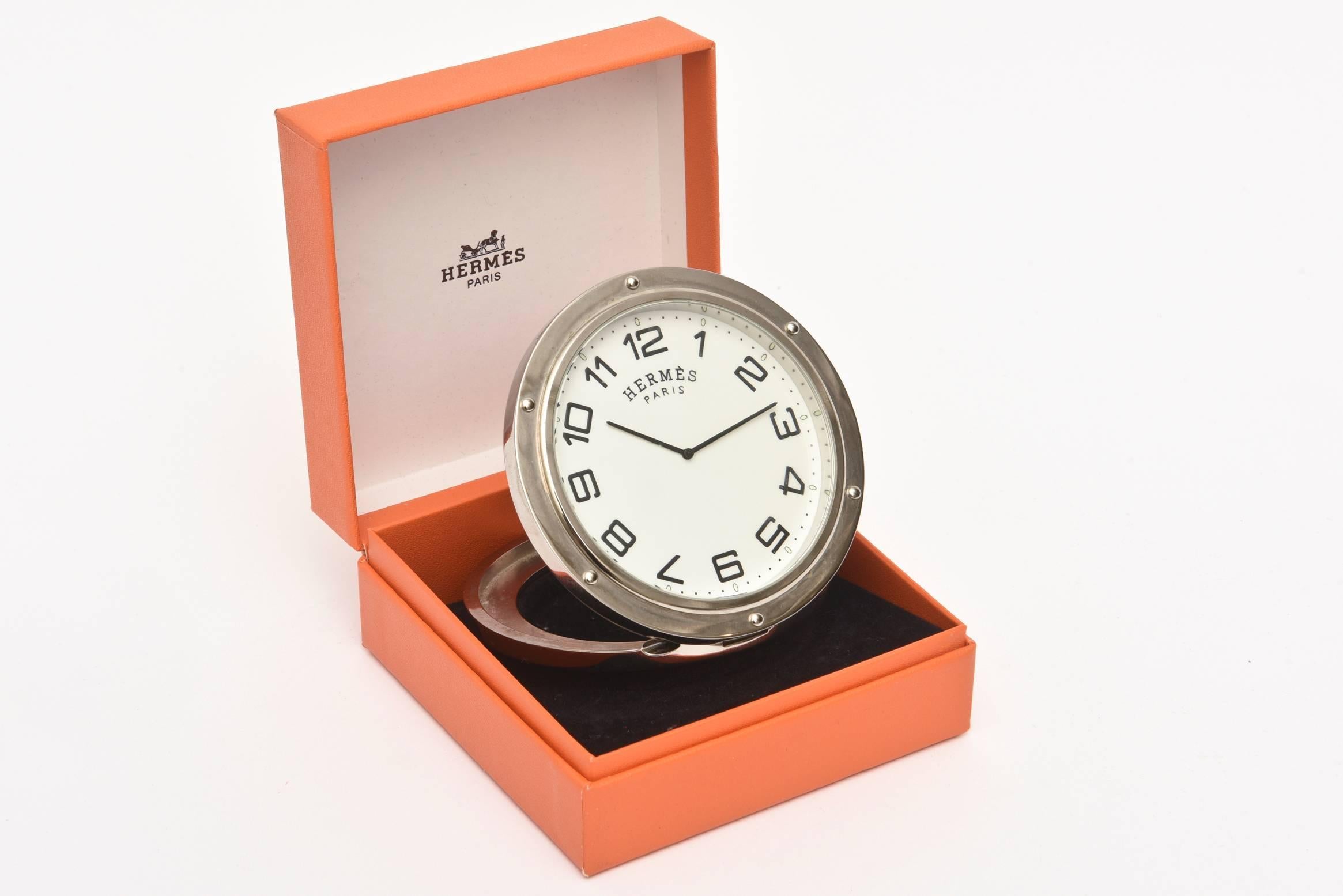 Hermes Edelstahl Pendulette Clipper Reise oder Schreibtisch Uhr / HOLIDAY SALE (Ende des 20. Jahrhunderts)