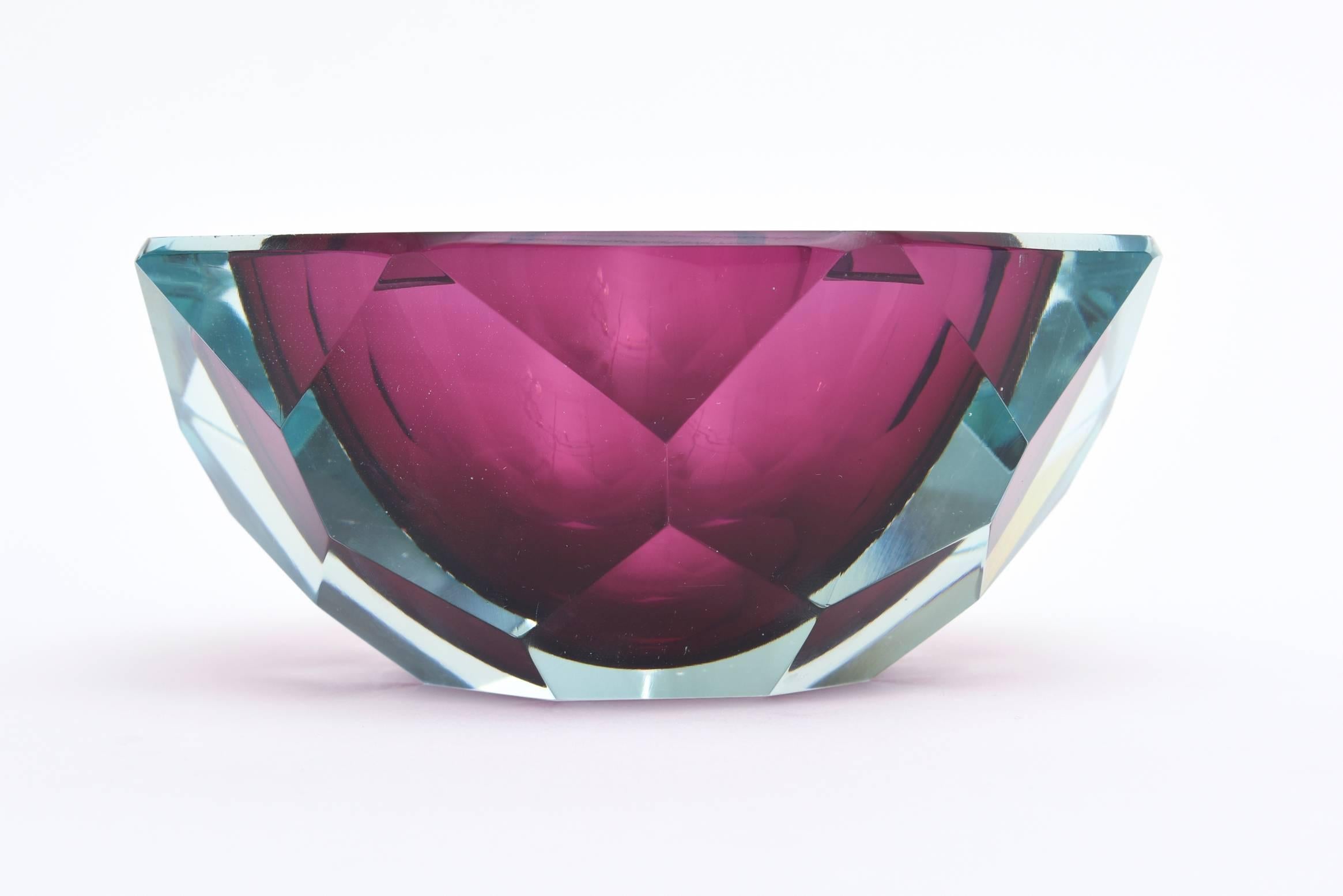 Late 20th Century Italian Murano Diamond Faceted Glass Sommerso Geode Bowl/Caviar Bowl