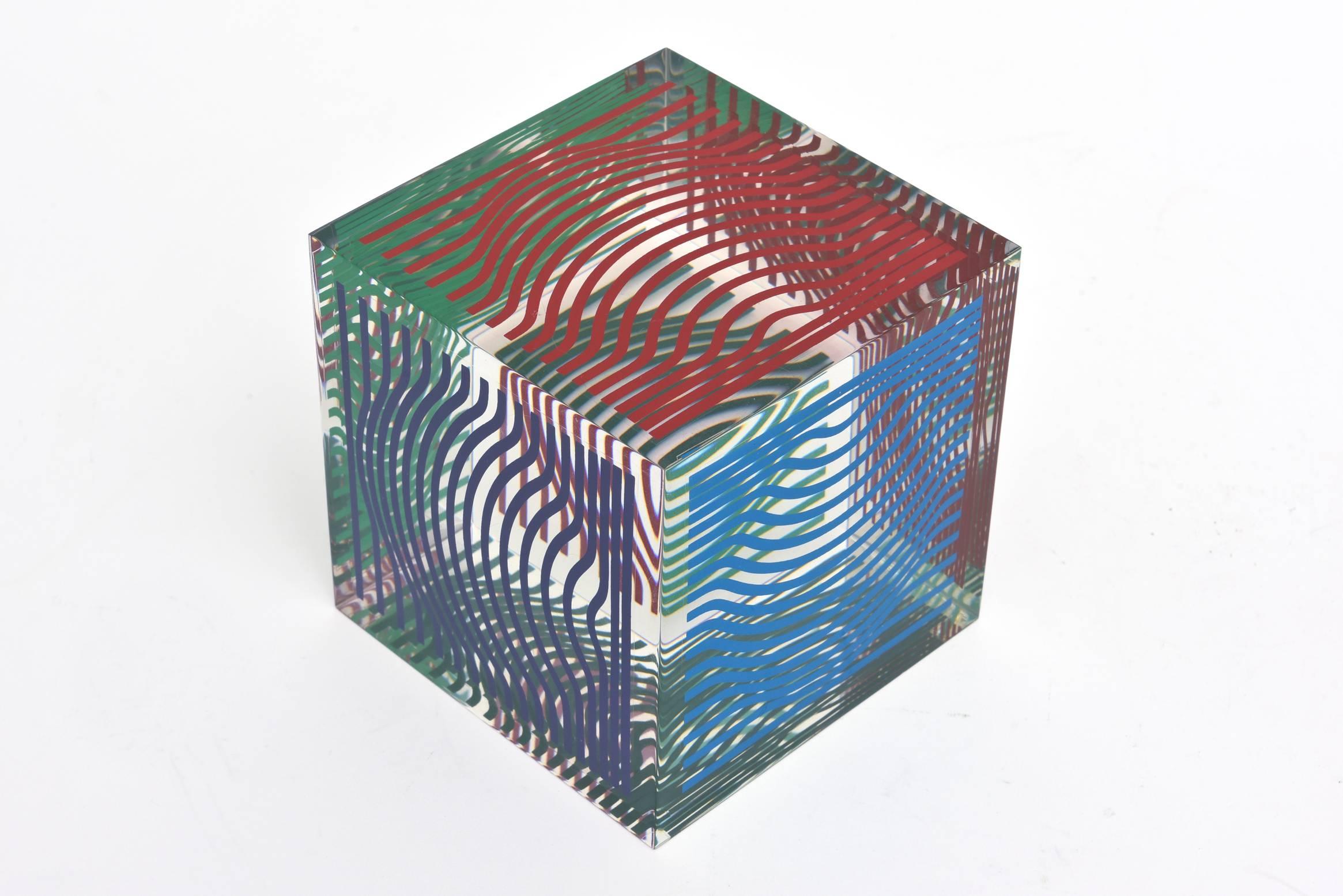 Victor Vasarely Vintage Op Art Acrylic Cube Graphic Sculpture Desk Accessory In Good Condition For Sale In North Miami, FL