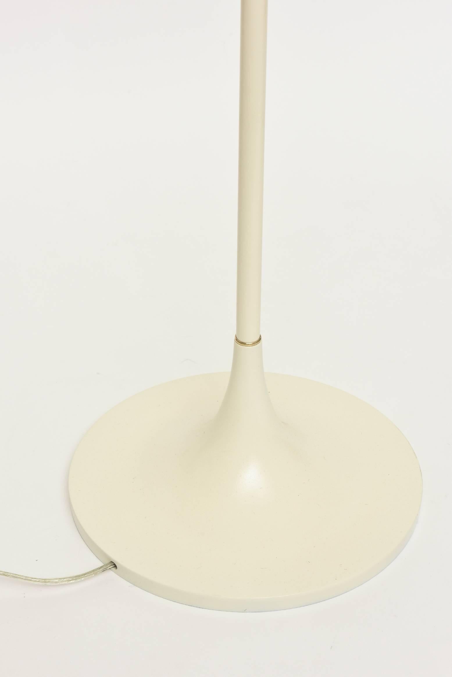 Italian Gio Ponti Style Arched Floor Lamp  3