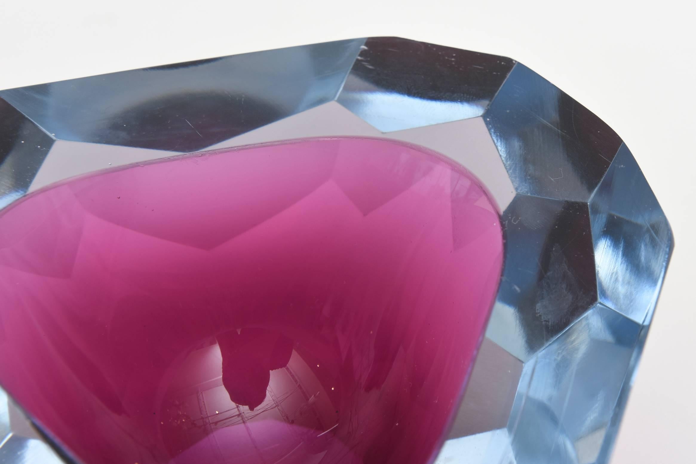 Italian Murano Diamond Faceted Geode Glass Bowl  In Good Condition In North Miami, FL