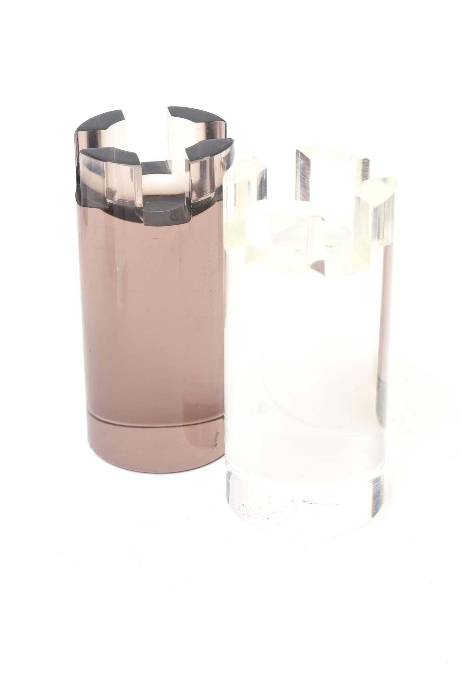 Vintage Rene Dumas Lucite Aubergine und klare skulpturale französische Schachspieler im Vintage-Stil im Angebot 3