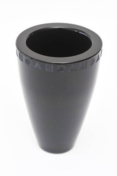 Ward Bennett for Sasaki Amethyst Black Glass Modernist Vase