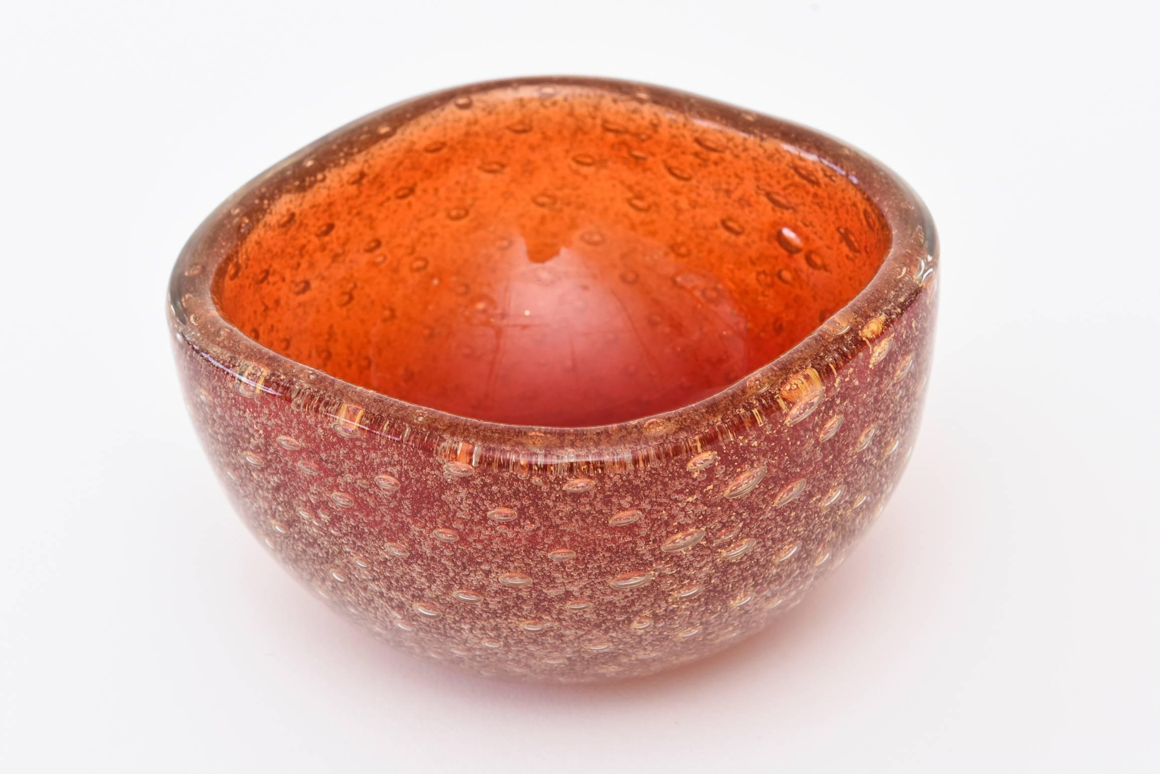 Mid-Century Modern Venini Murano Red and Gold Aventurine Bullecante Square Glass Bowl Vintage