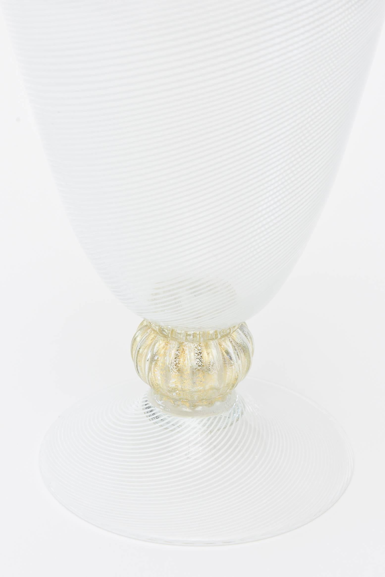 European Seguso Filigrana Murano Glass Decanter with Stopper Barware