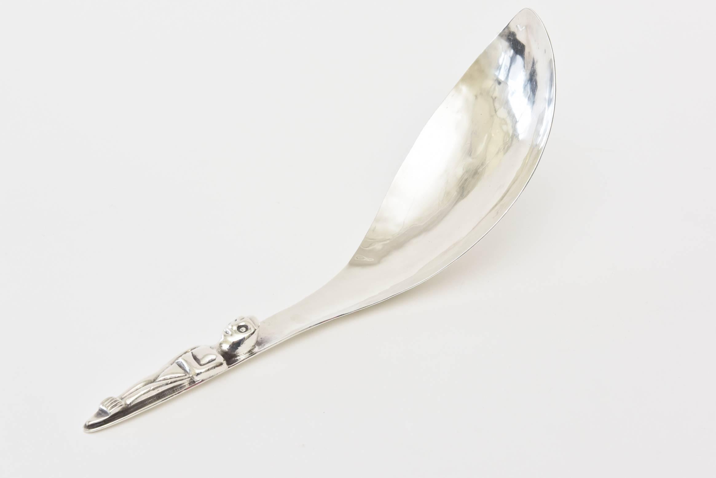 Canadian Silver-Plate Sculptural Salad Servers or Serving Pieces Vintage Pair Of For Sale