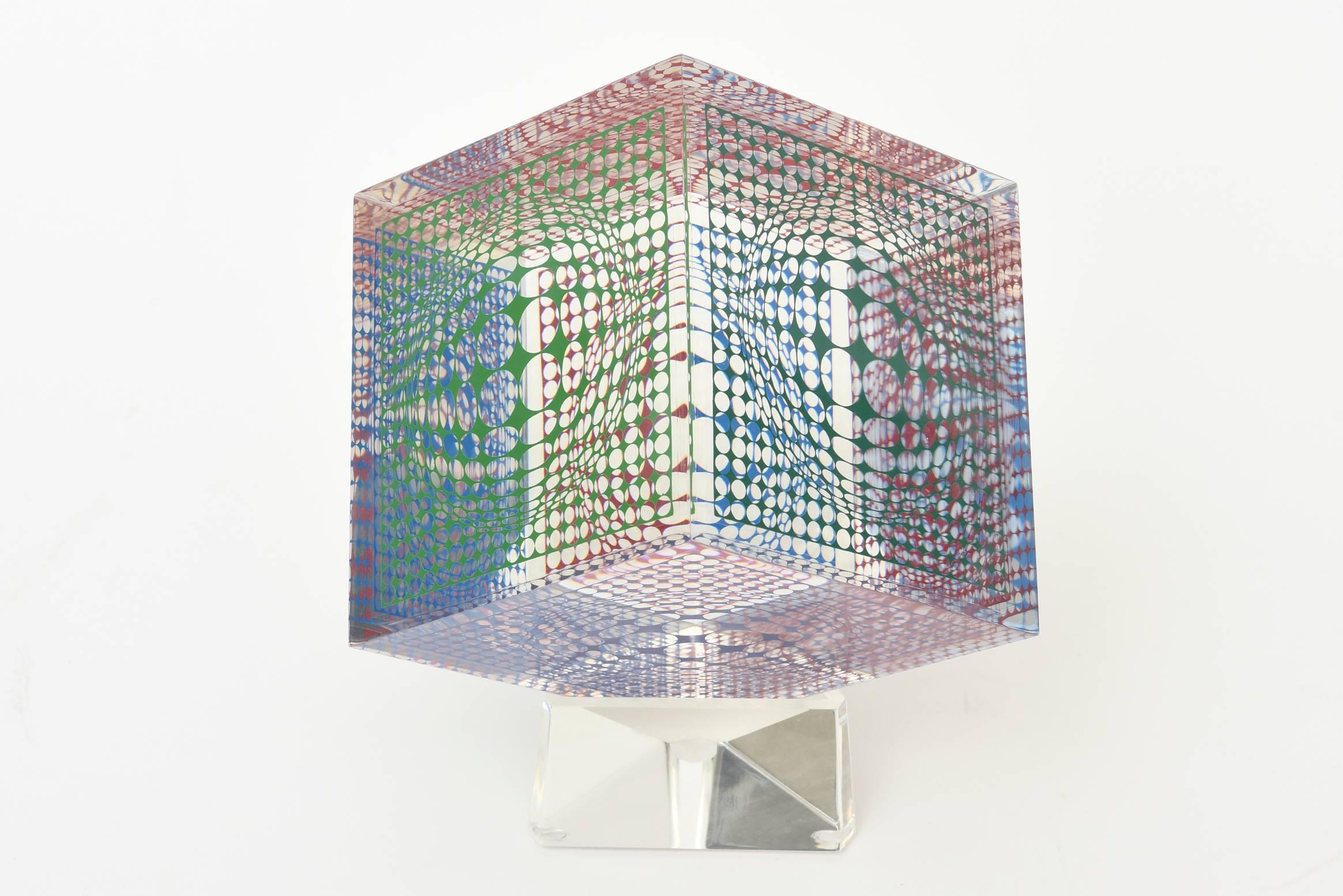 Modern Victor Vasarely Op Art Graphic Lucite Cube Sculpture