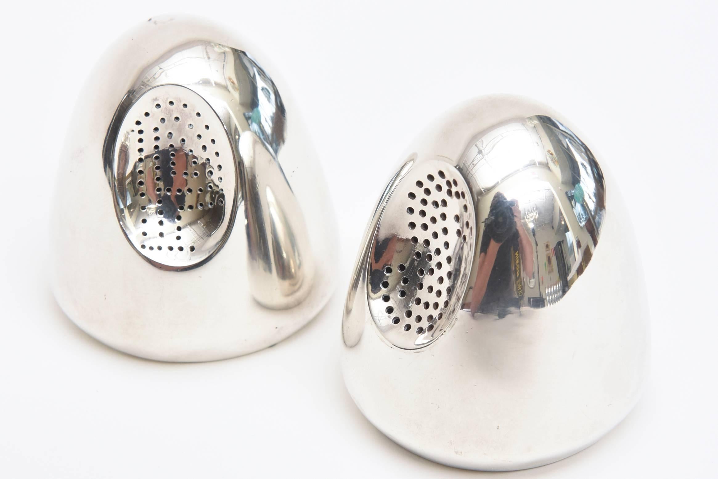 Antonio Pineda Sterling Silver Salt and Pepper Shakers Mid-Century Modern im Angebot 2