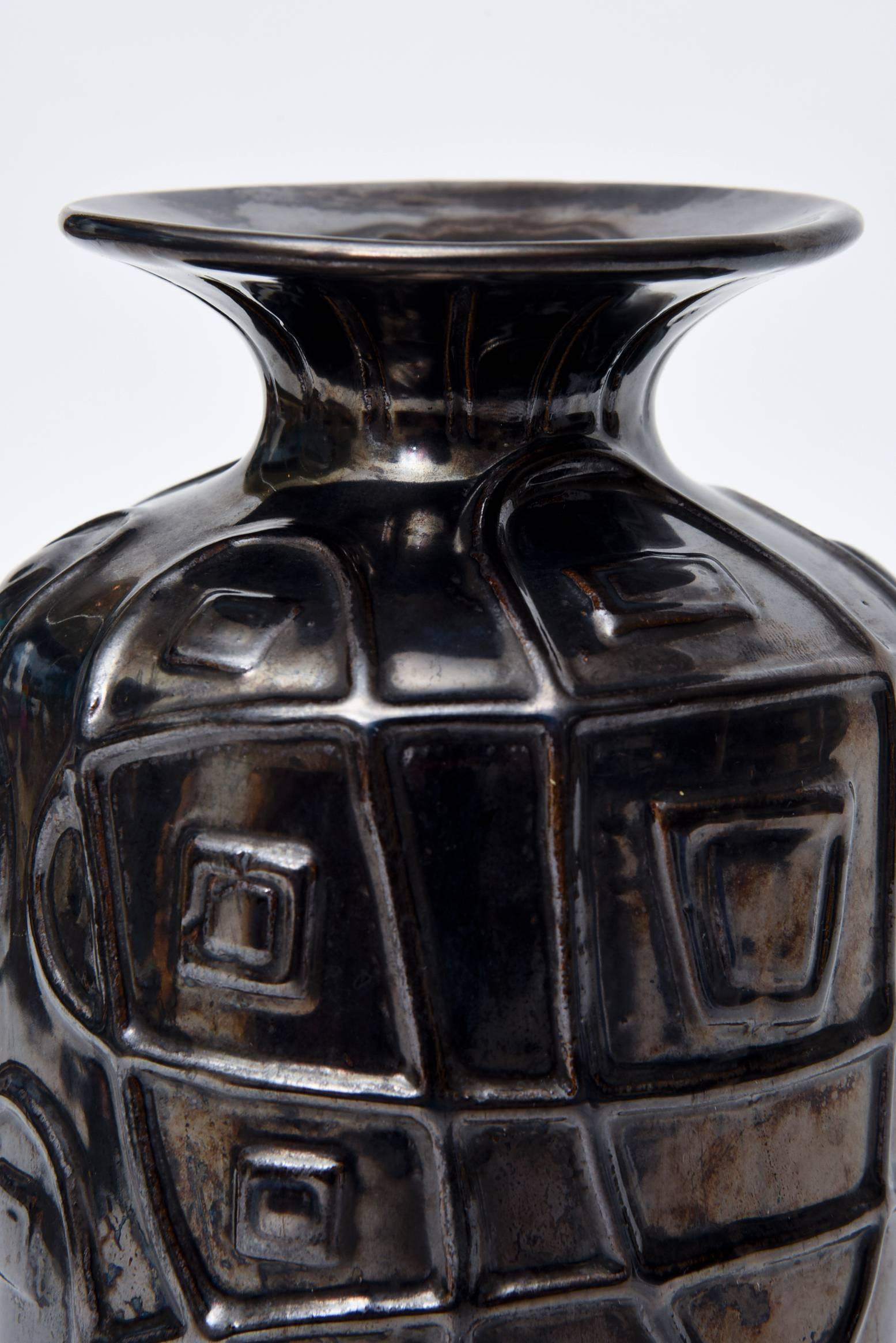 Iridescent Glazed Sgraffiti Ceramic Vessel or Vase Mid-Century Modern 2