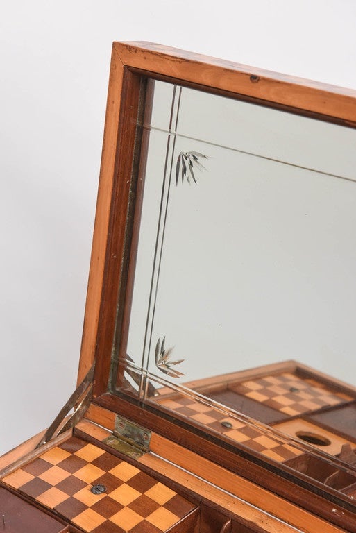 Late 19th Century Gentleman's Marquetry Traveling Valet