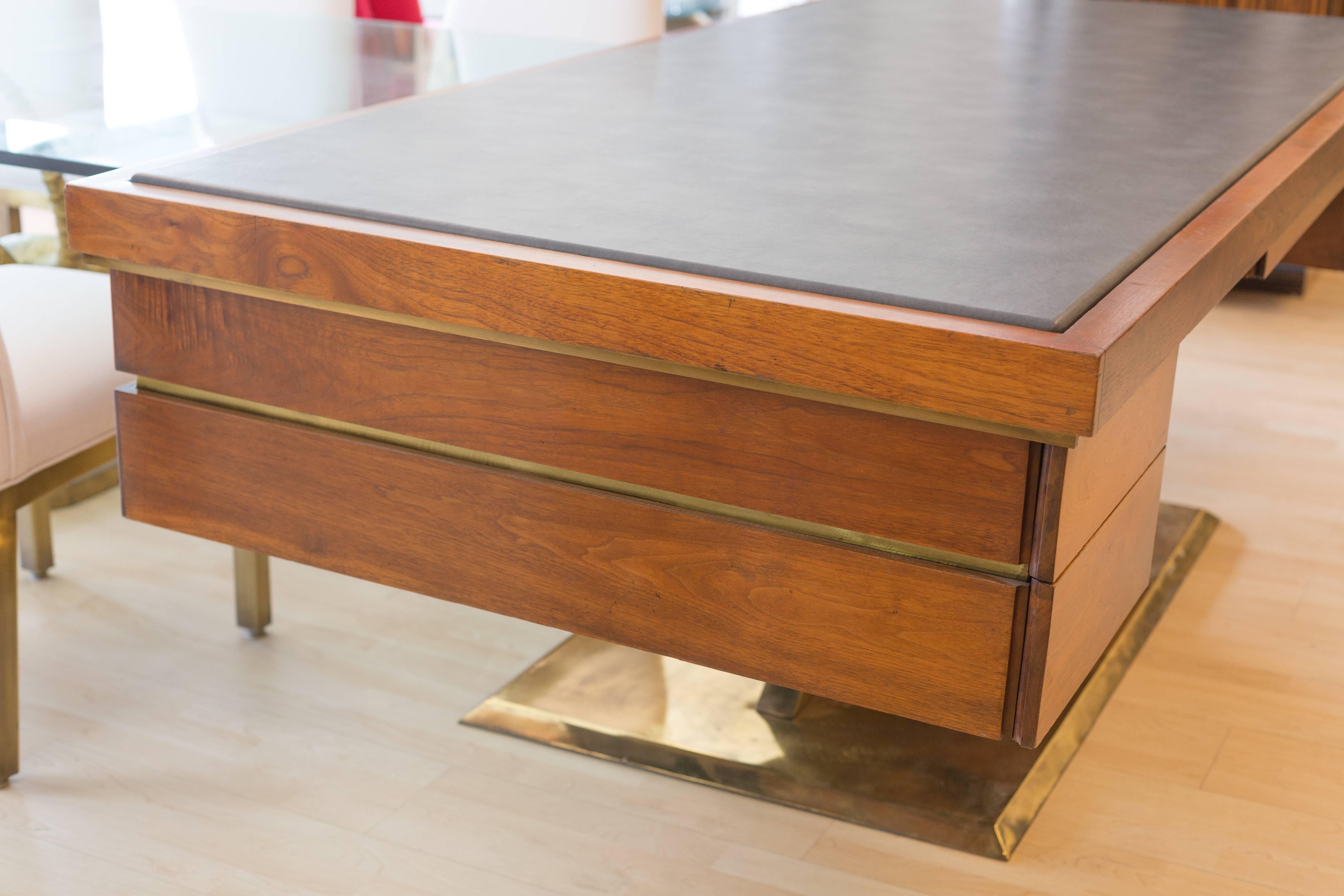 Late 20th Century Executive Pedestal Desk by Harvey Probber For Sale