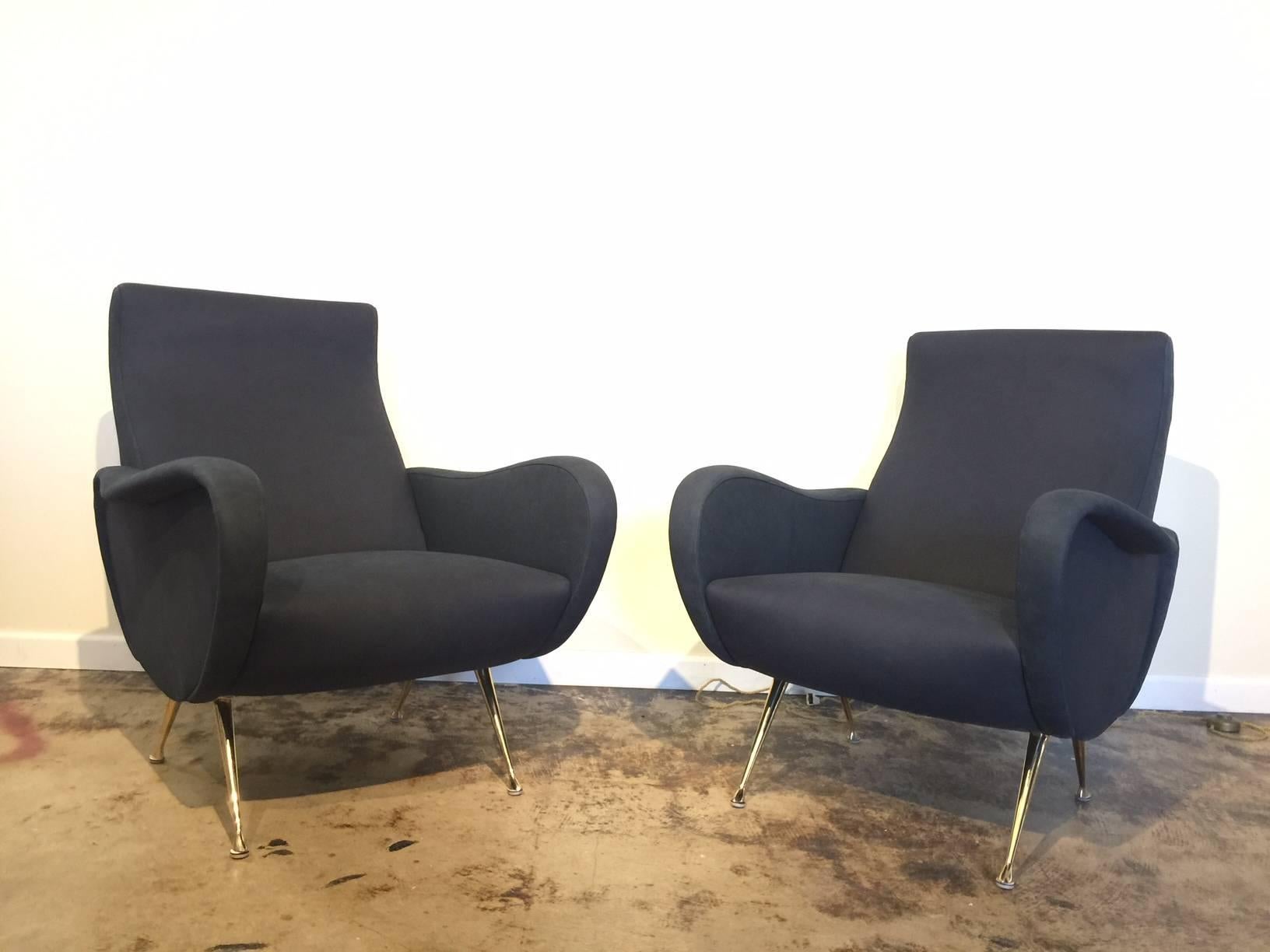 Zanuso Style Pair of Italian Armchairs in Midnight Blue Calfskin Leather In Excellent Condition In East Hampton, NY
