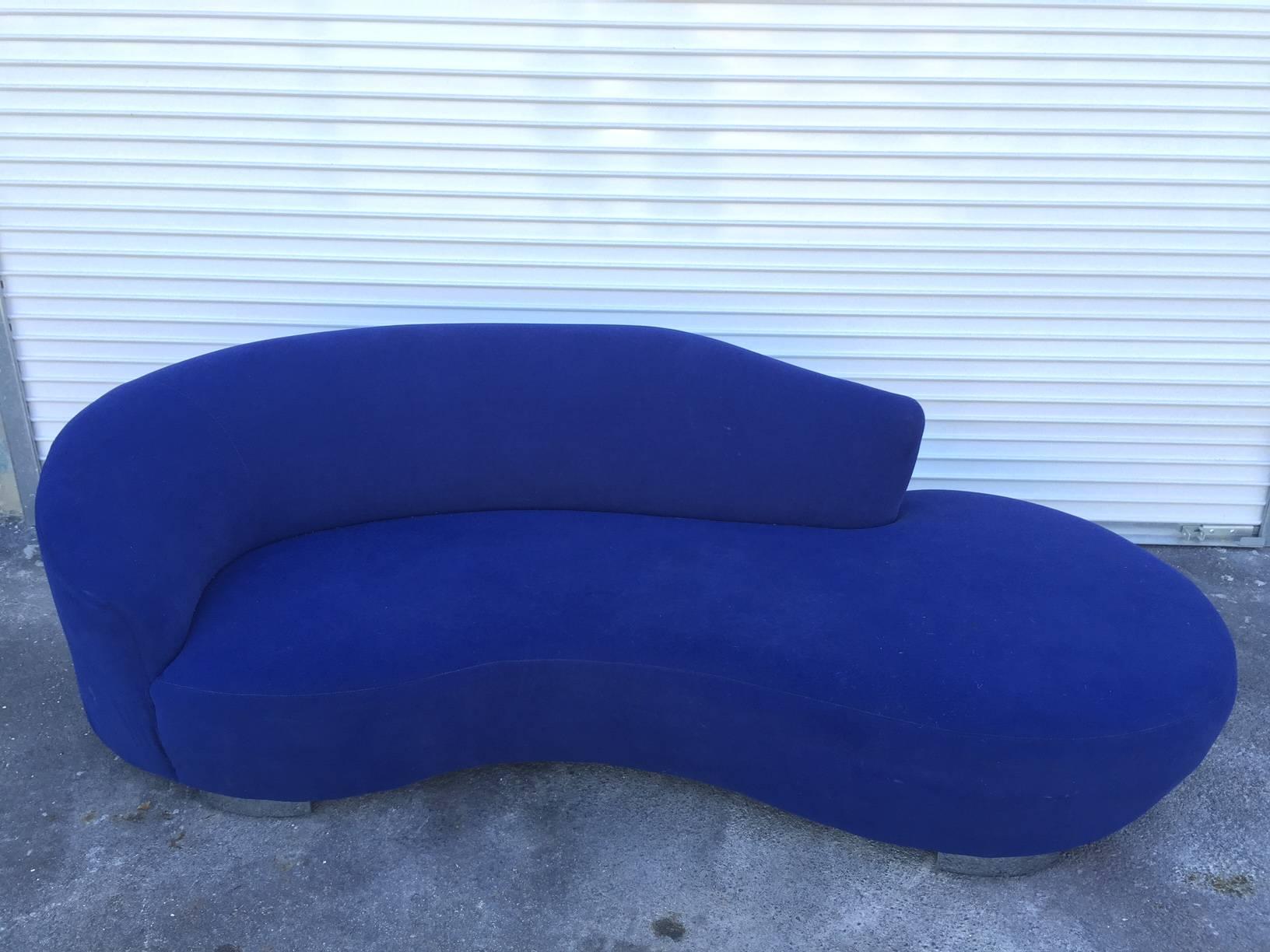 Cloud Sofa by Vladimir Kagan In Excellent Condition In East Hampton, NY