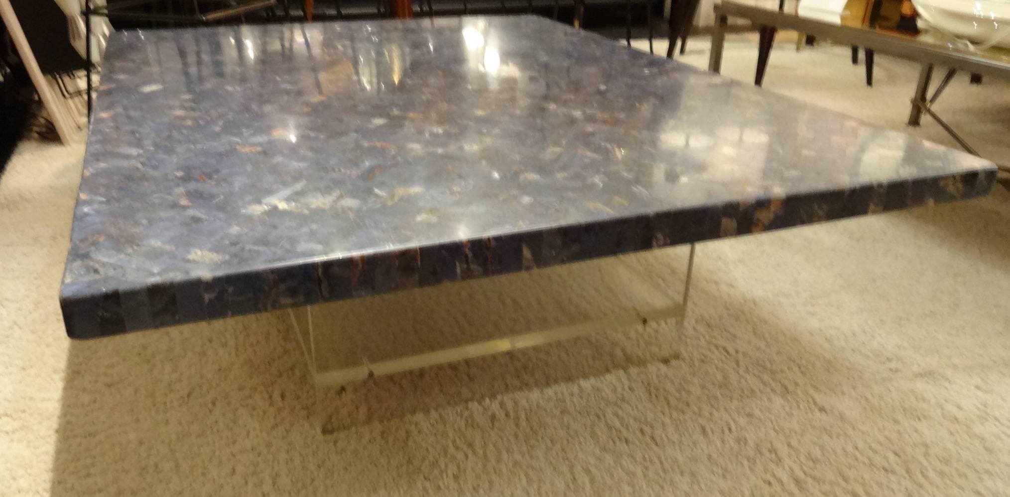 Large Cocktail Table in Lucite and Deep Blue Marble JJ Hervy Belgium circa 1980 For Sale 1
