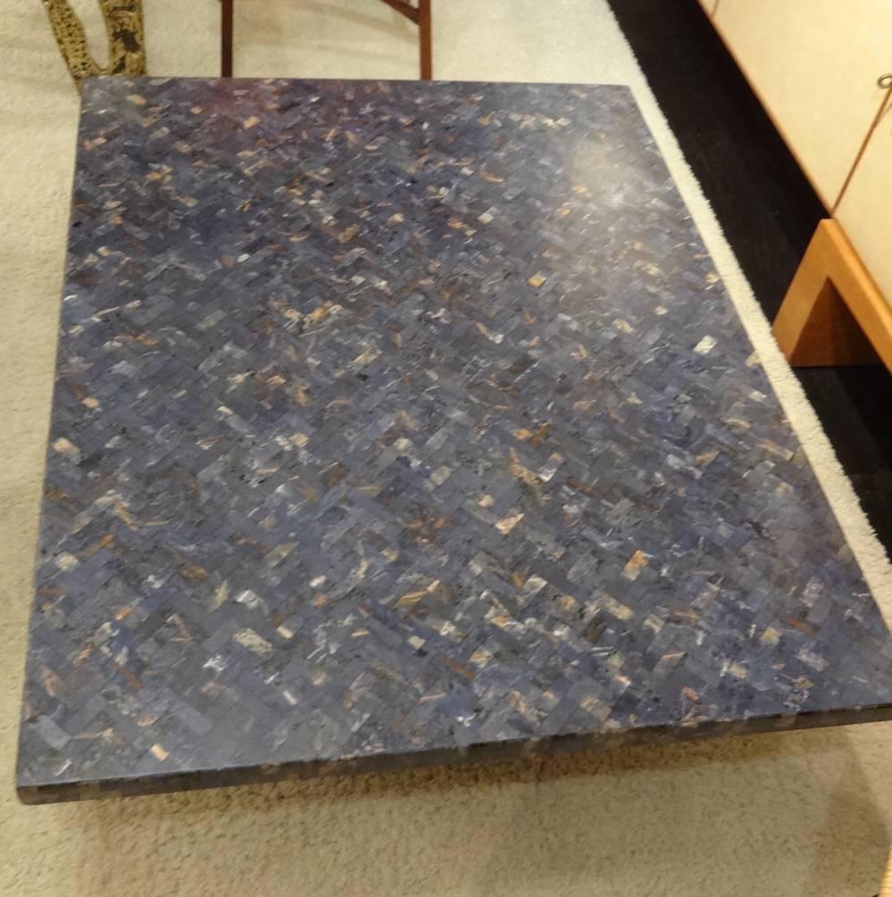 Large Cocktail Table in Lucite and Deep Blue Marble JJ Hervy Belgium circa 1980 For Sale 2