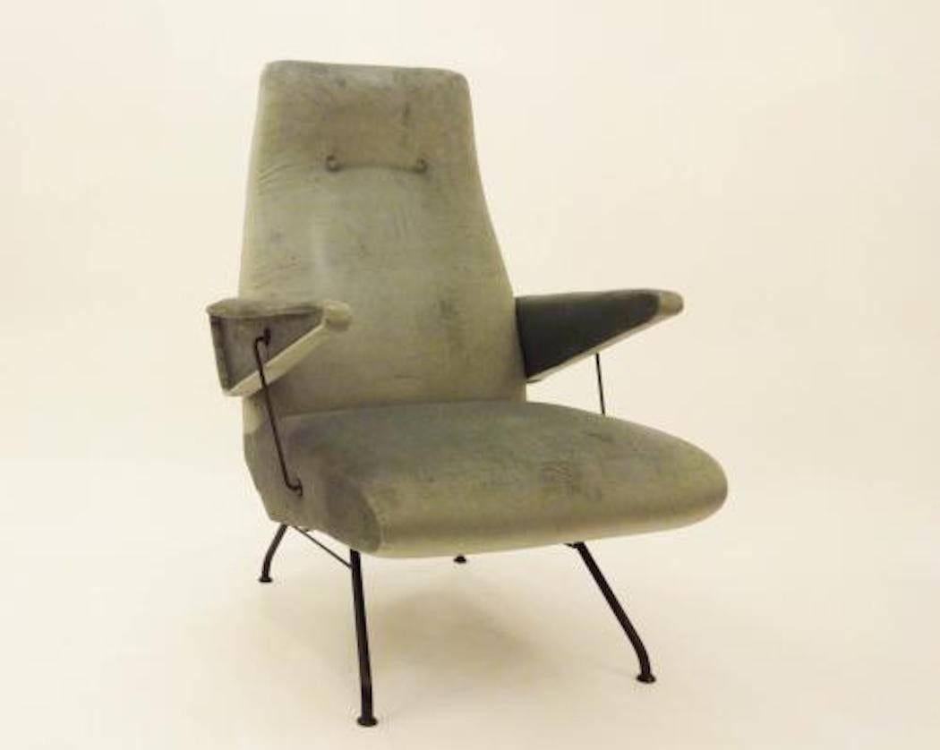 Mid-Century Modern Pair of Mid-Century Lounge or Club Chairs by Lio Carminati, circa 1955