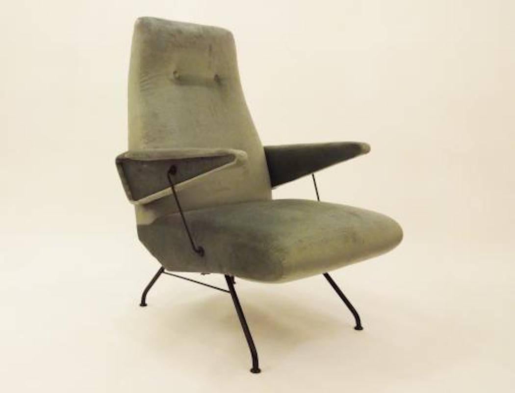 Italian Pair of Mid-Century Lounge or Club Chairs by Lio Carminati, circa 1955