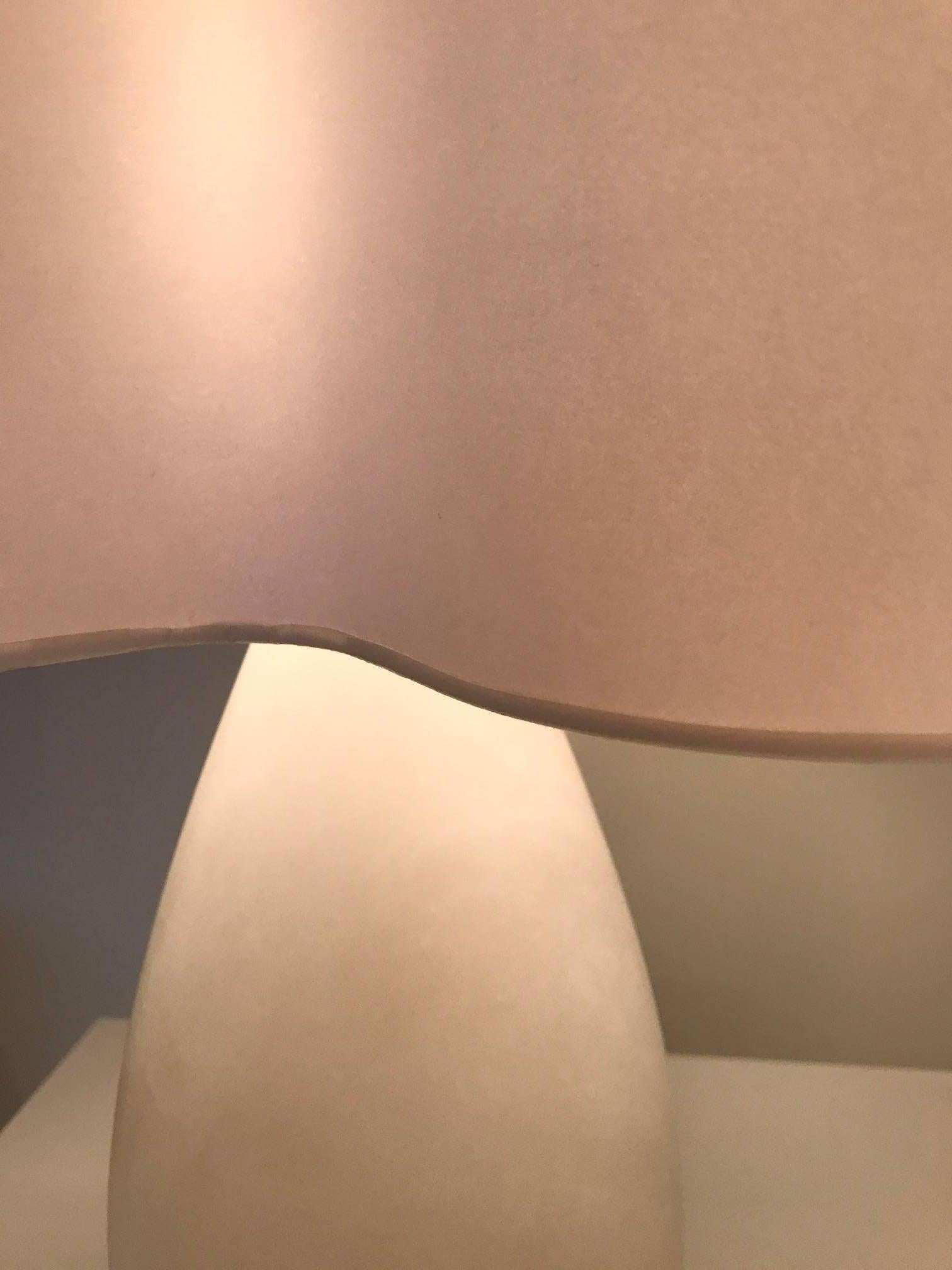 Cover Table Lamp in Alabaster by Jullien Barrault In Excellent Condition For Sale In New York, NY