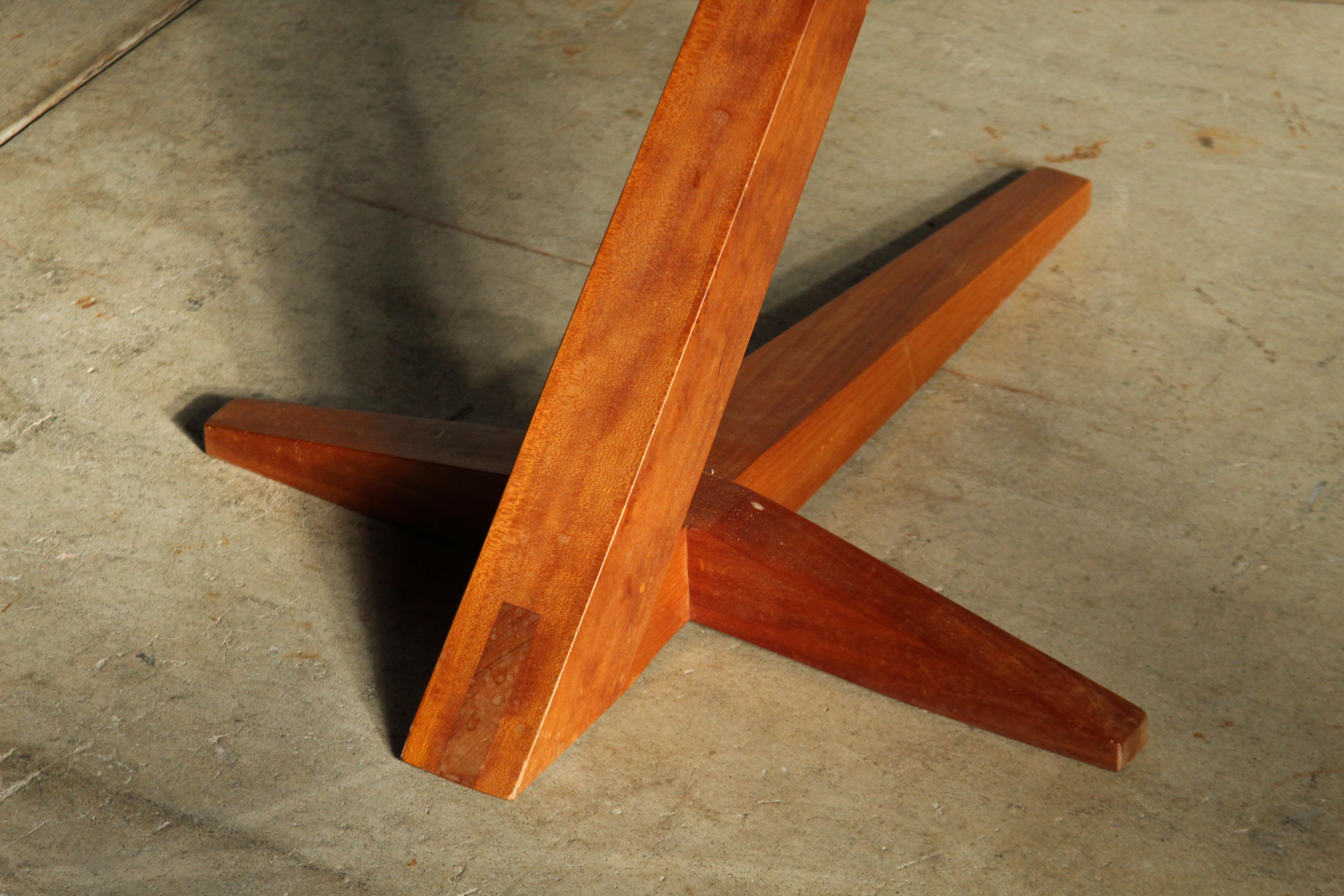 Thomas Moser Vintage Cherry Cantilevered Studio Crafted End Tables, 2000s For Sale 5