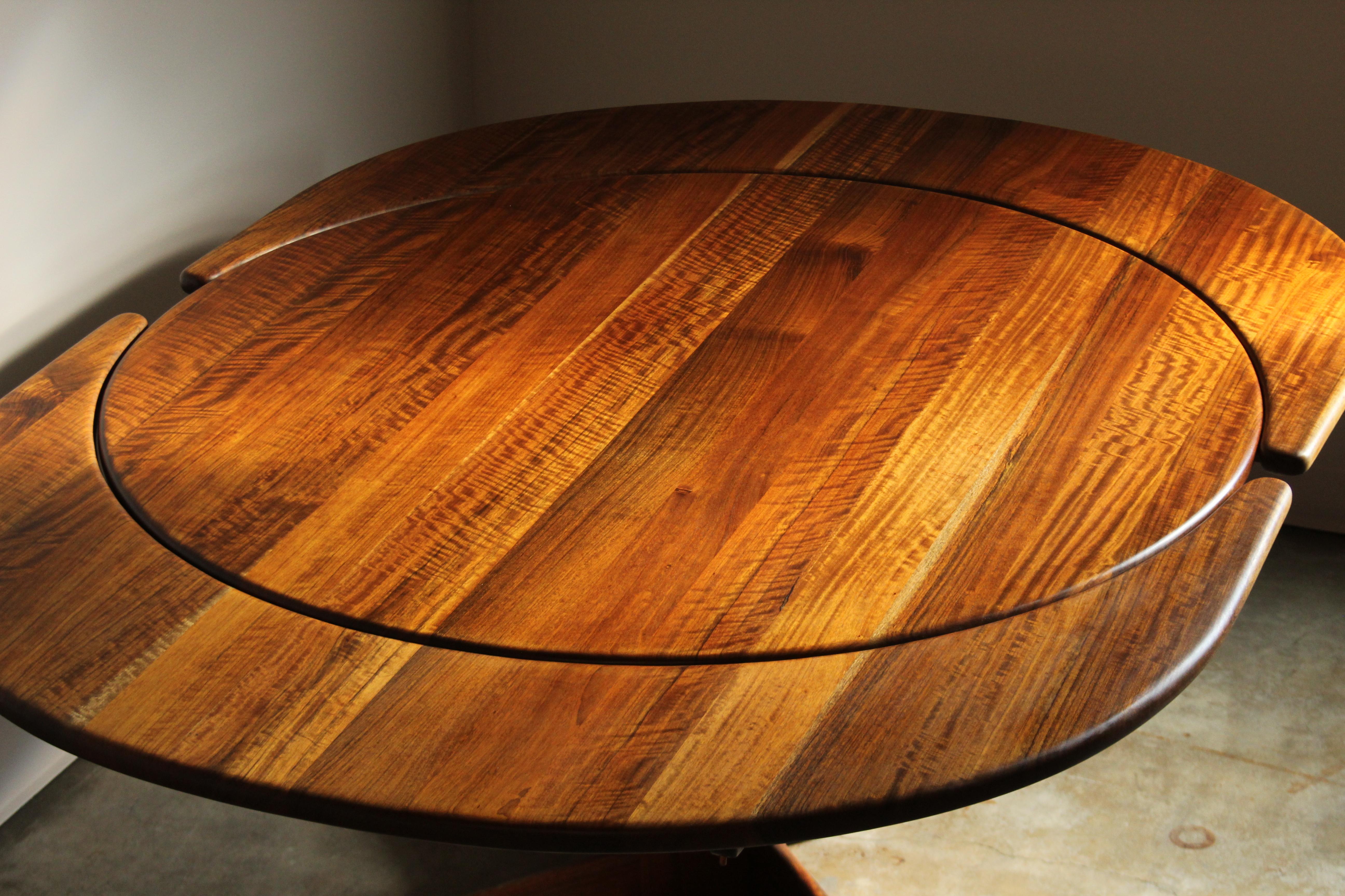Gerald McCabe Grande table de salle à manger Shedua de Studio Craft, 1970 Bon état - En vente à Coronado, CA