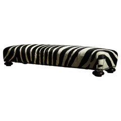 Tabouret « Fender » en peau de zèbre de George Smith, années 2000