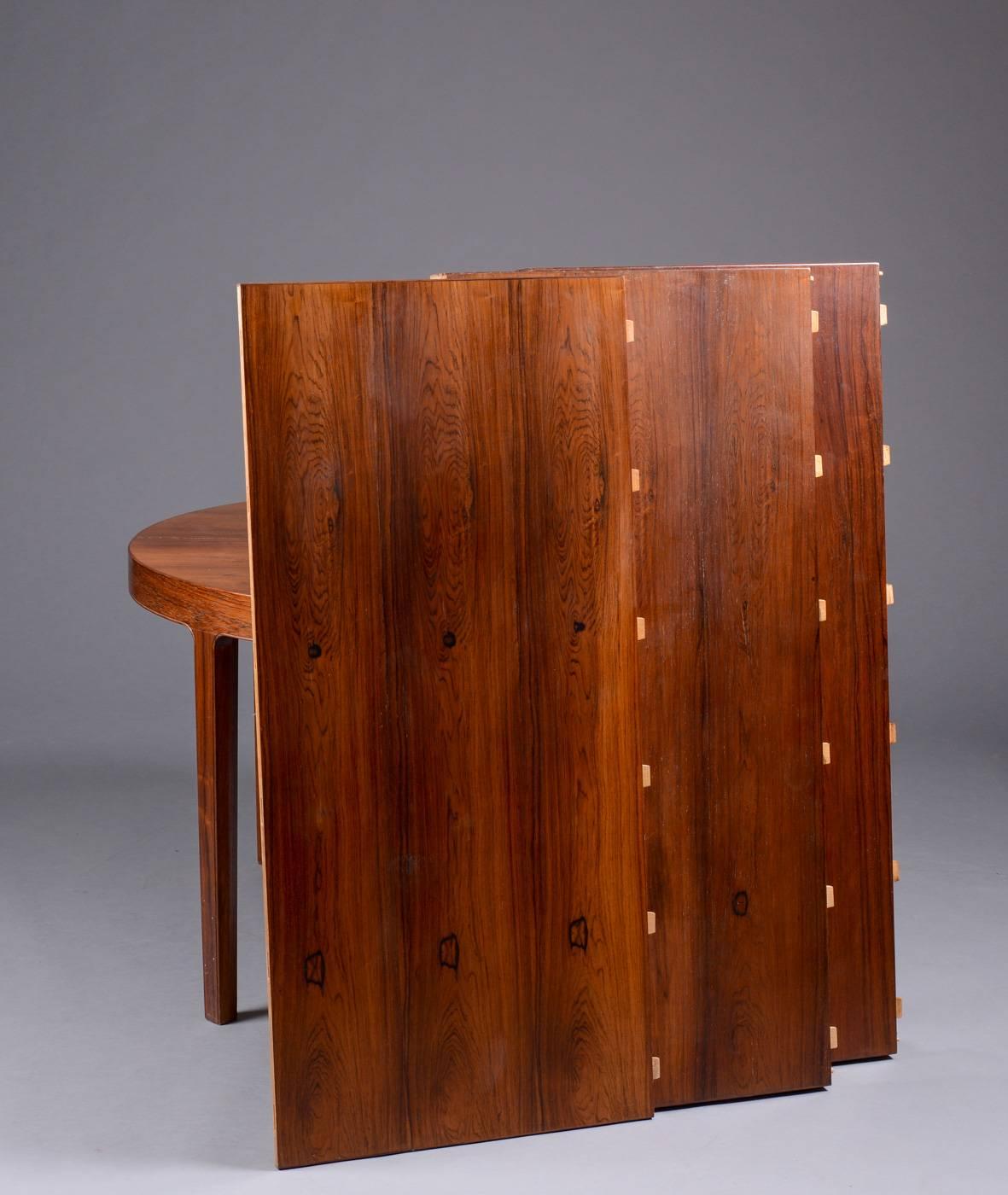 Danish Extending Rosewood Dining Table by Designer Ole Wanscher In Good Condition In Hudson, NY