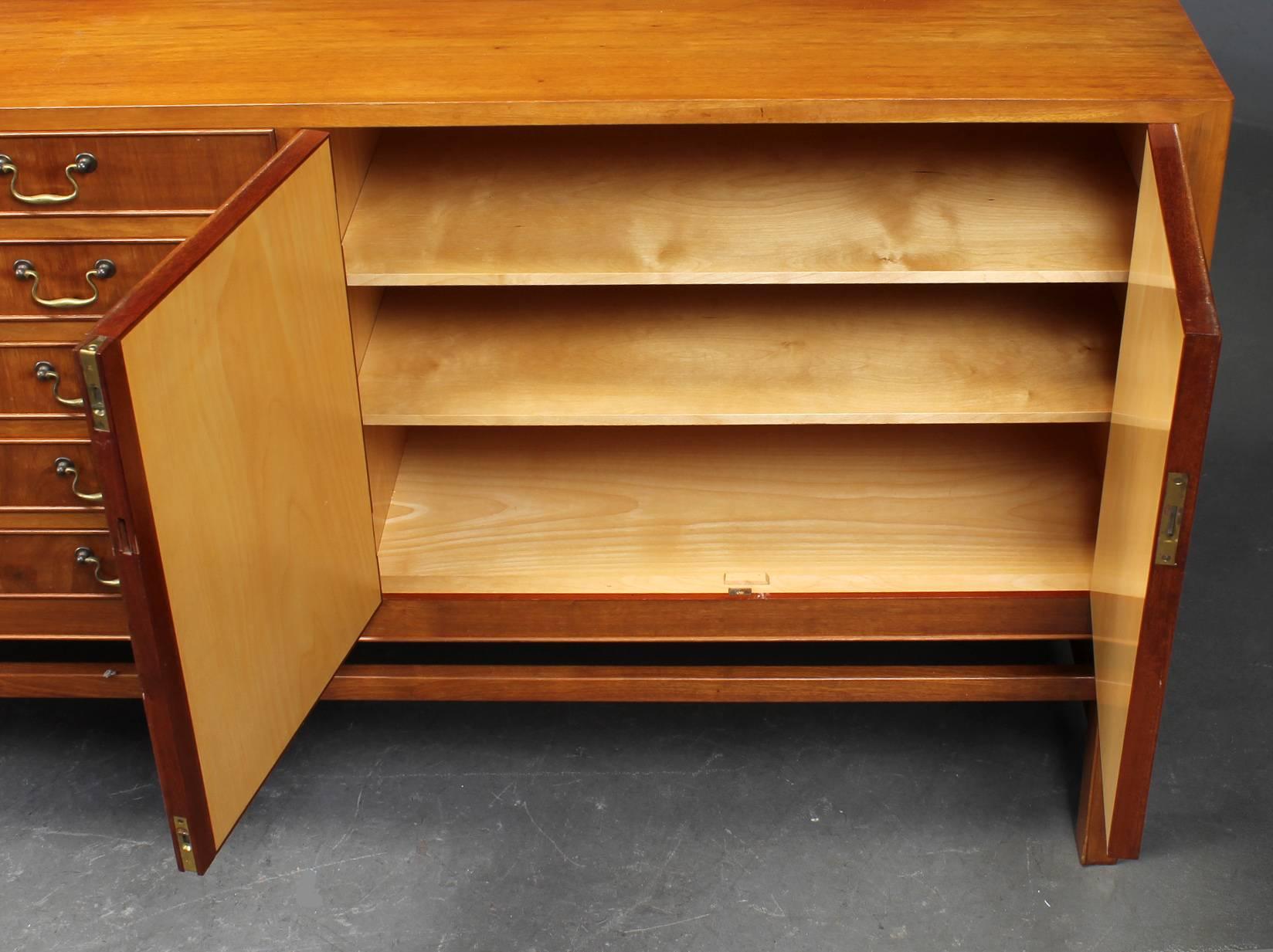 Nice Quality Danish 1940s Cuban Mahogany Sideboard In Good Condition For Sale In Hudson, NY